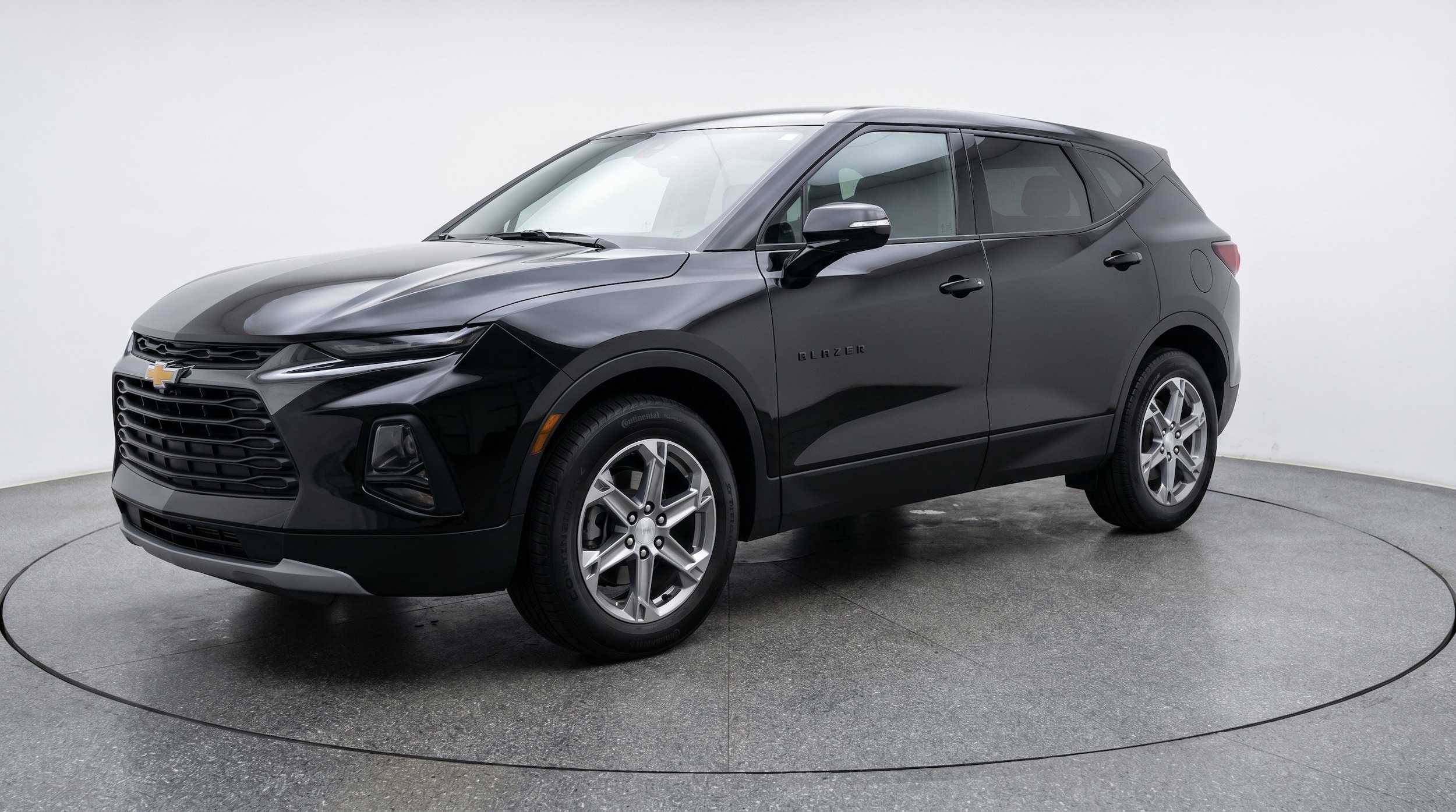 Thumbnail: 2026 Chevrolet Blazer - 3