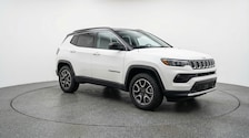 2025 Jeep Compass Trailhawk -
                  Smithtown, NY