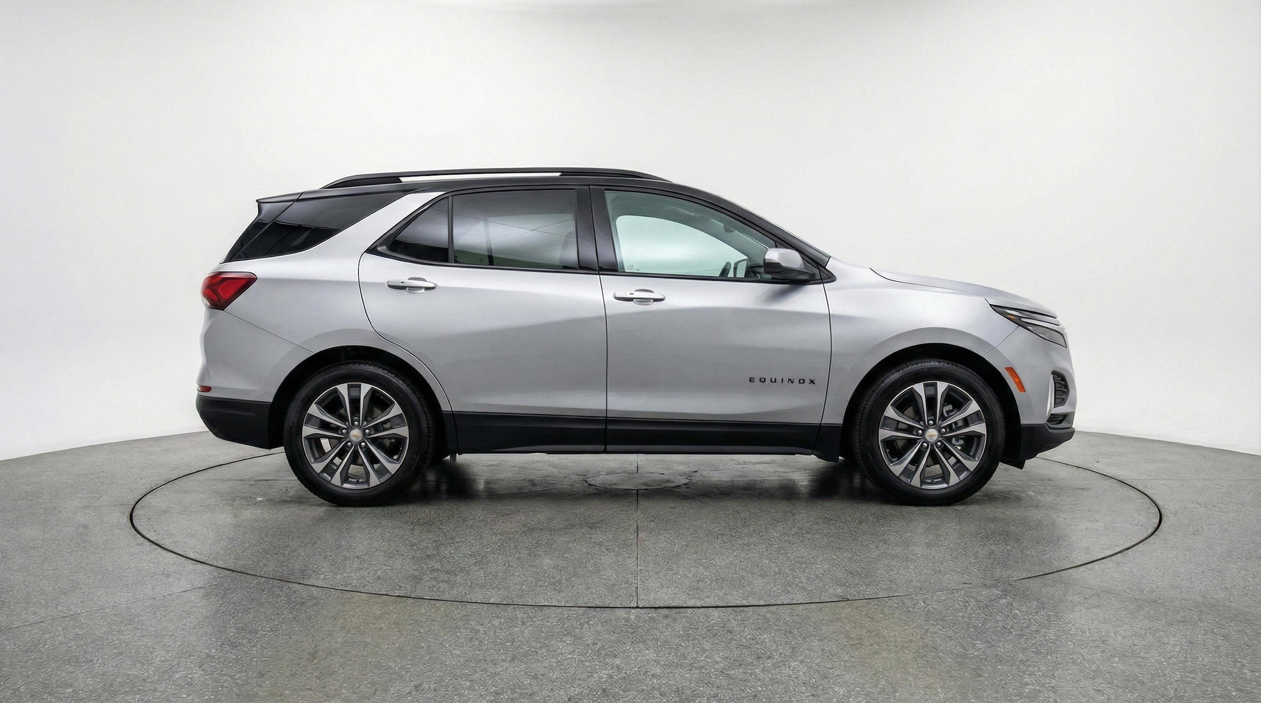 Thumbnail: 2025 Chevrolet Equinox - 11