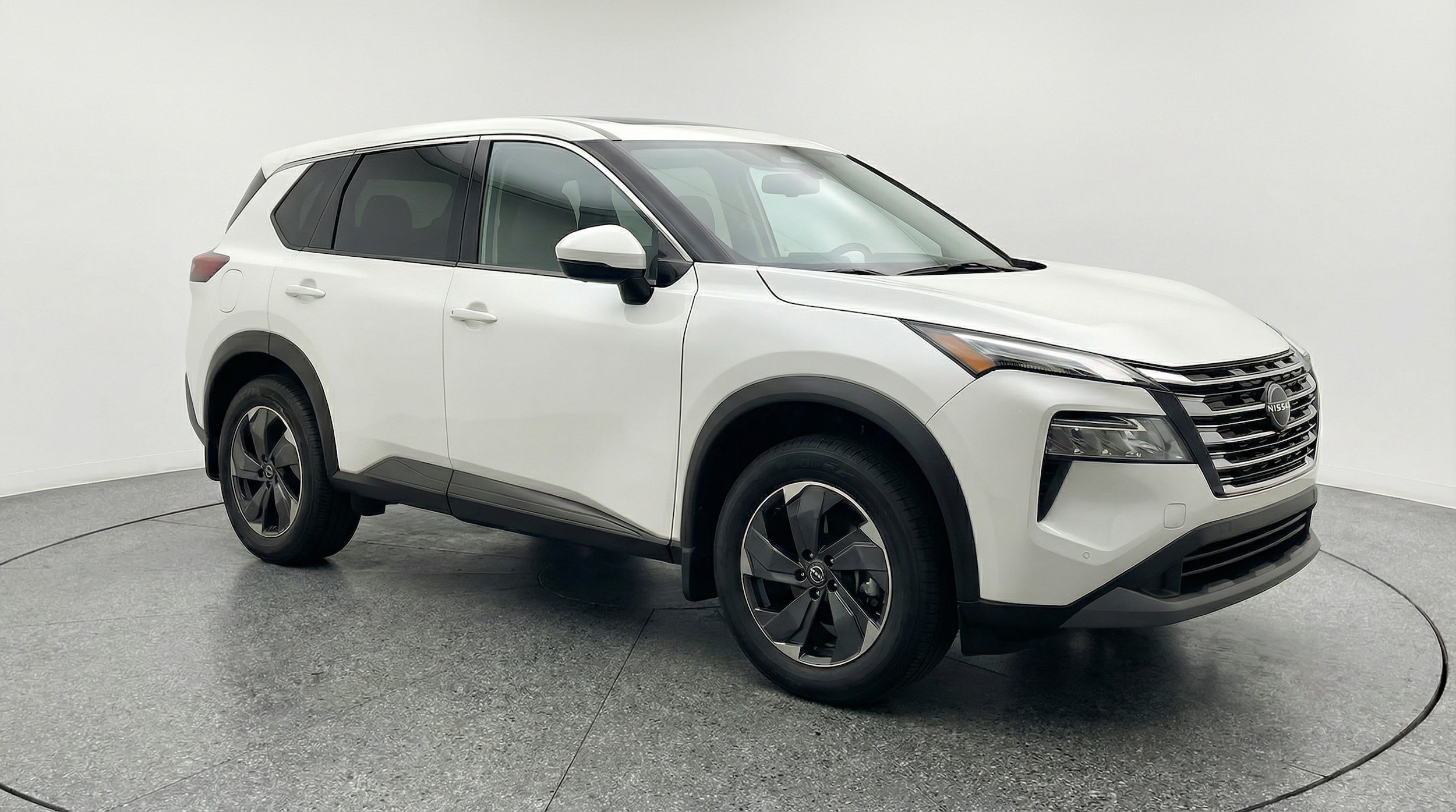 Thumbnail: 2025 Nissan Rogue - 1