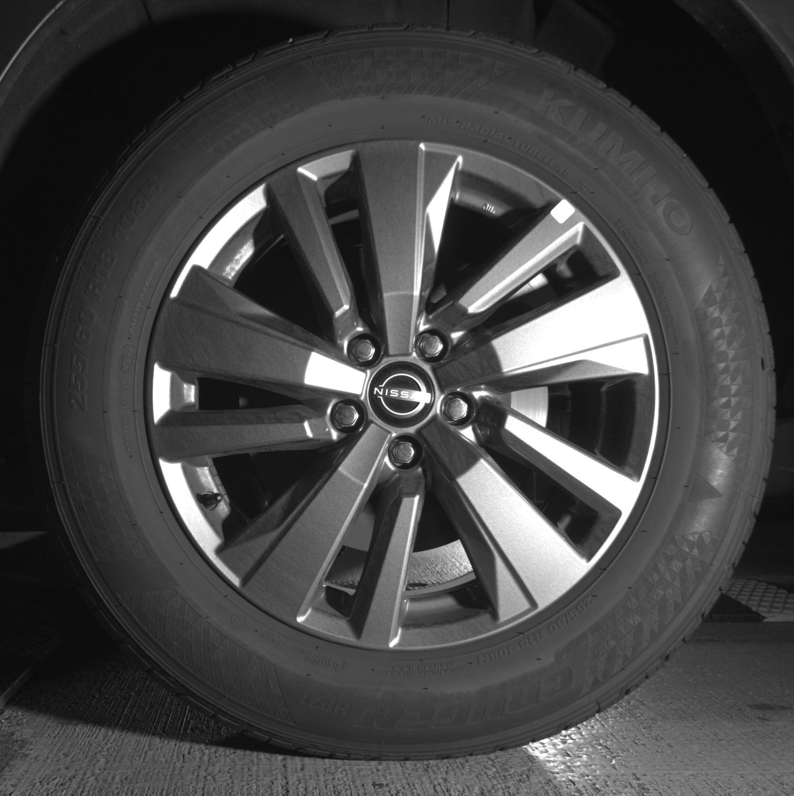 Thumbnail: 2025 Nissan Pathfinder - 14