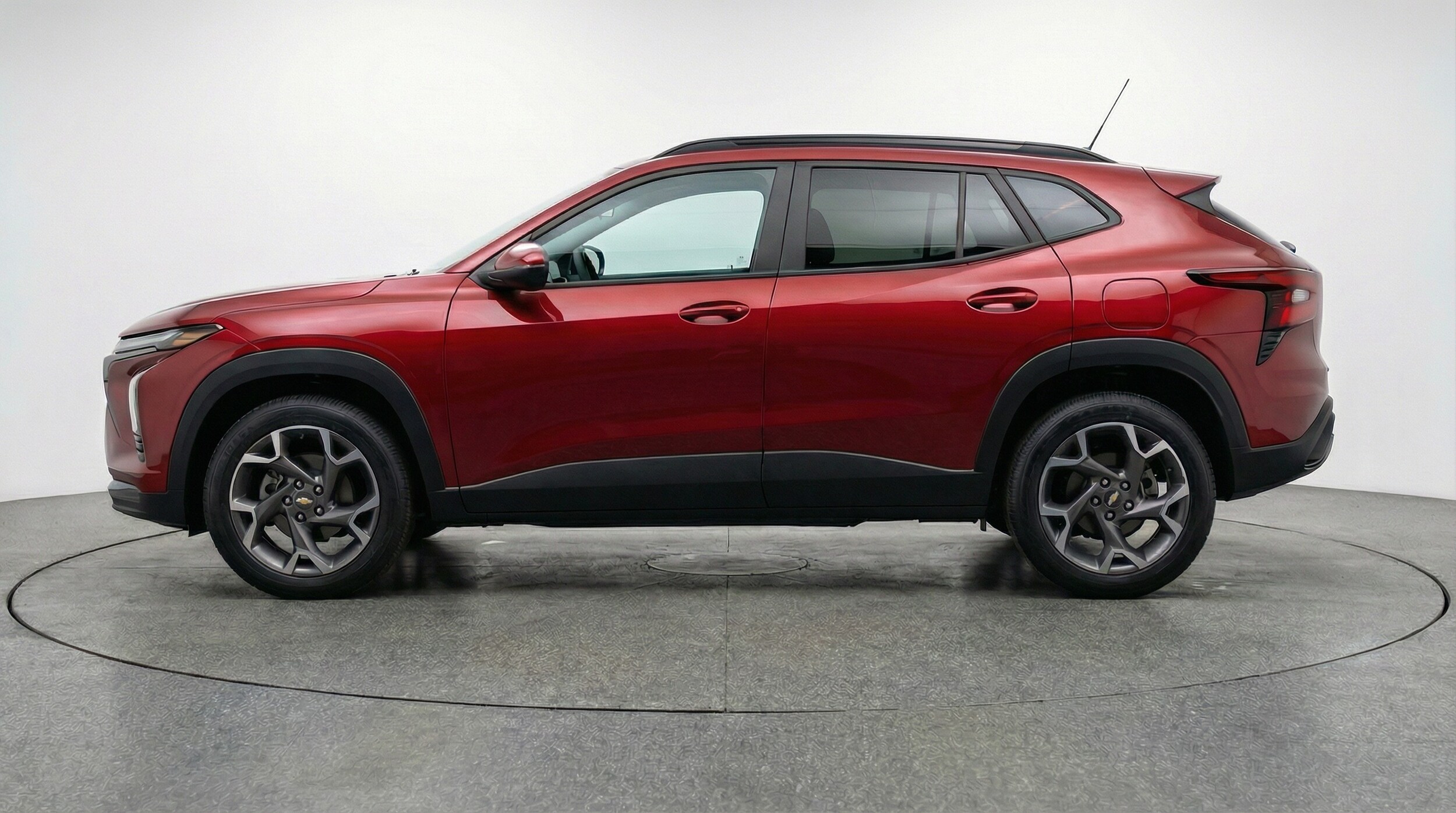 Thumbnail: 2025 Chevrolet Trax - 4