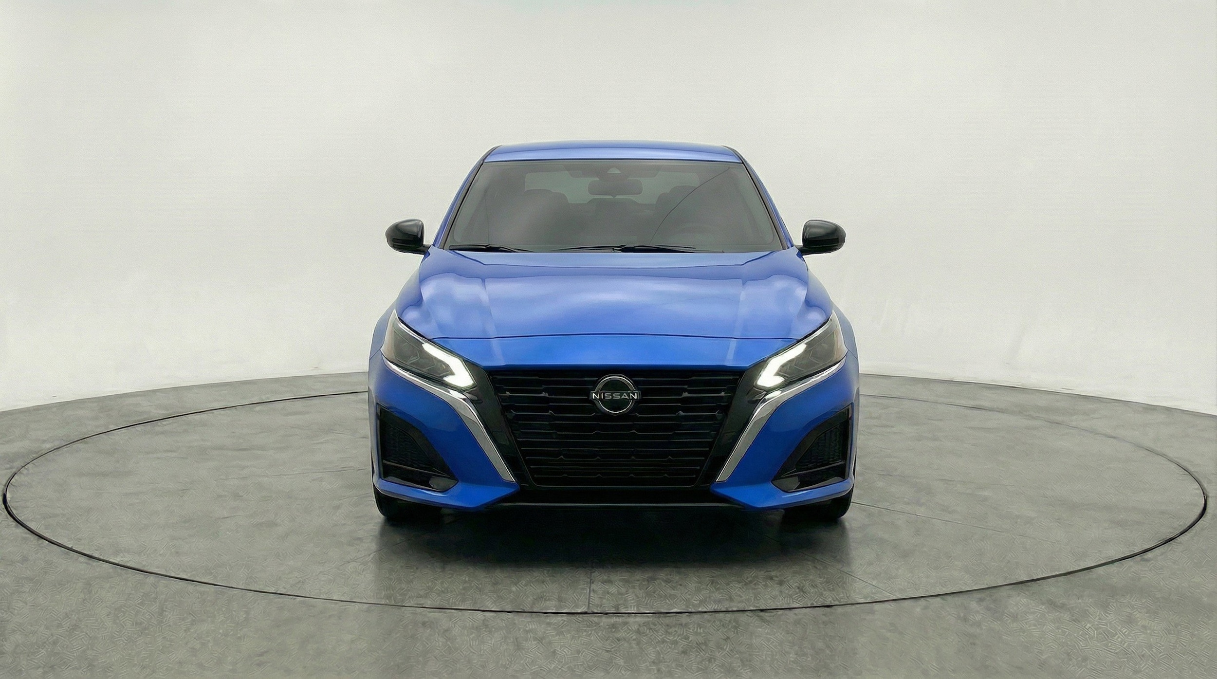 Thumbnail: 2025 Nissan Altima - 2