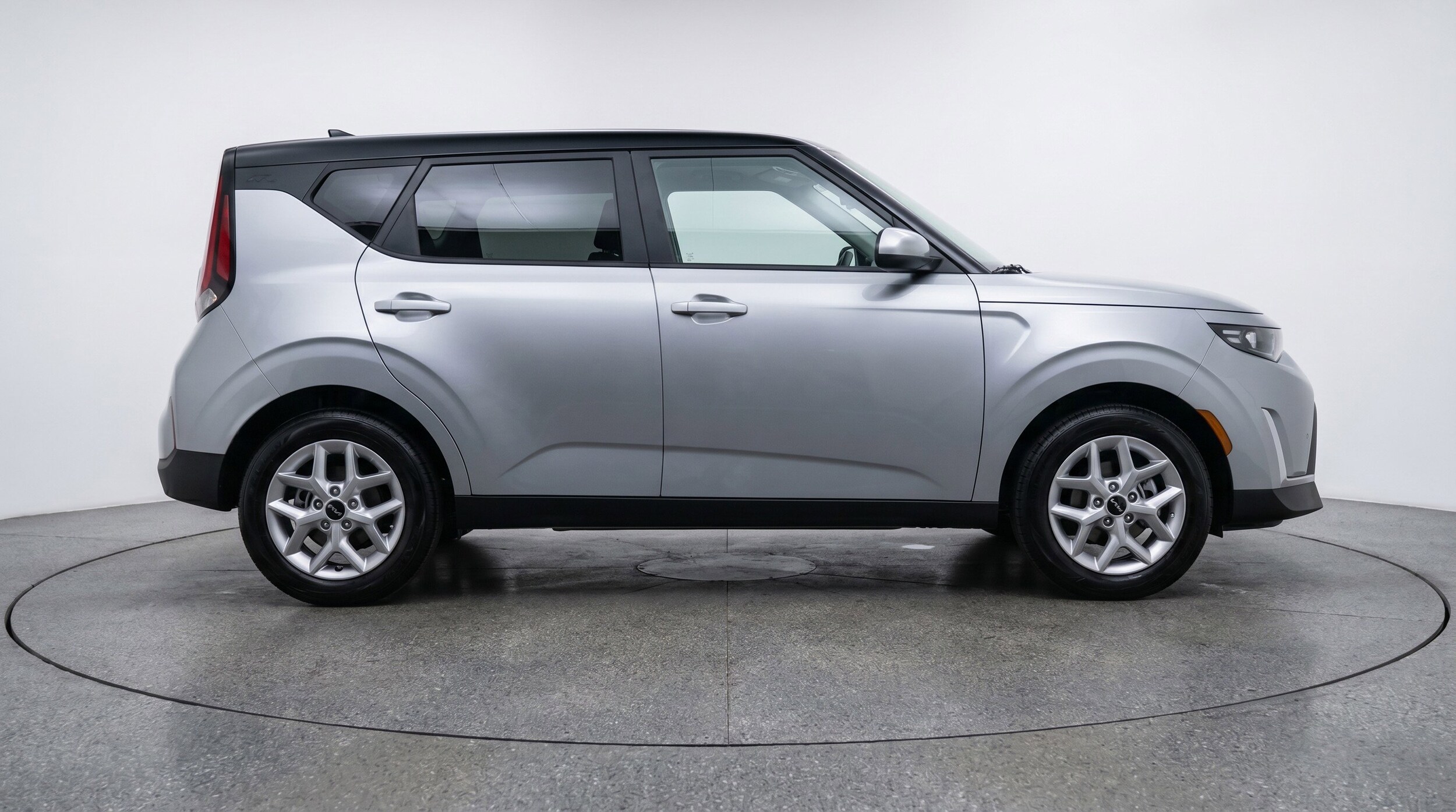 Thumbnail: 2025 Kia Soul - 11
