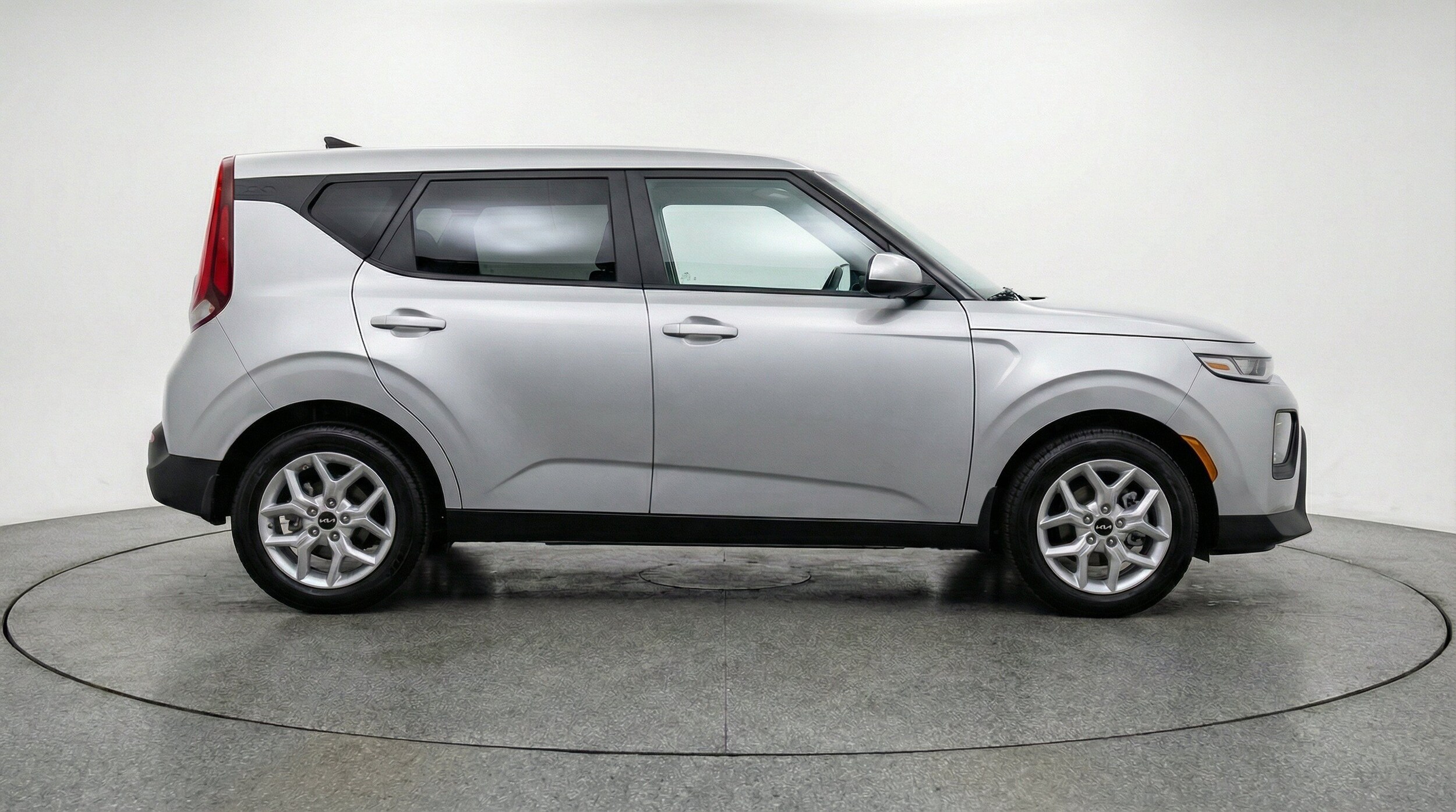 Thumbnail: 2025 Kia Soul - 10