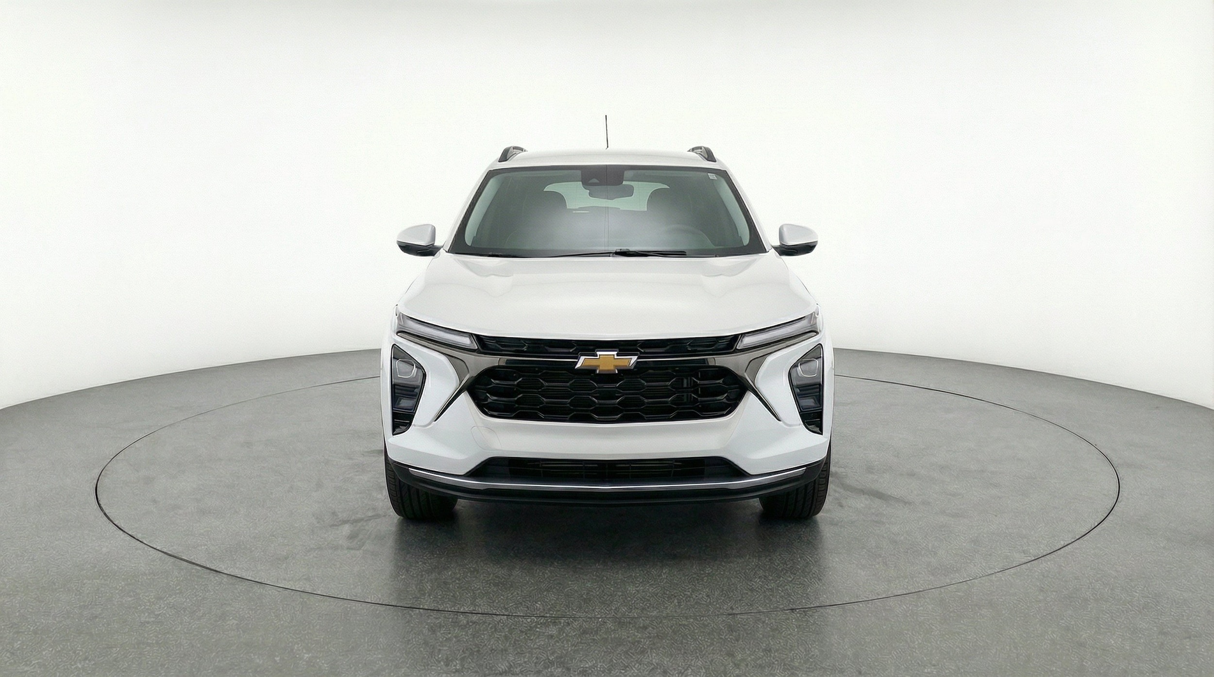 Thumbnail: 2025 Chevrolet Trax - 2