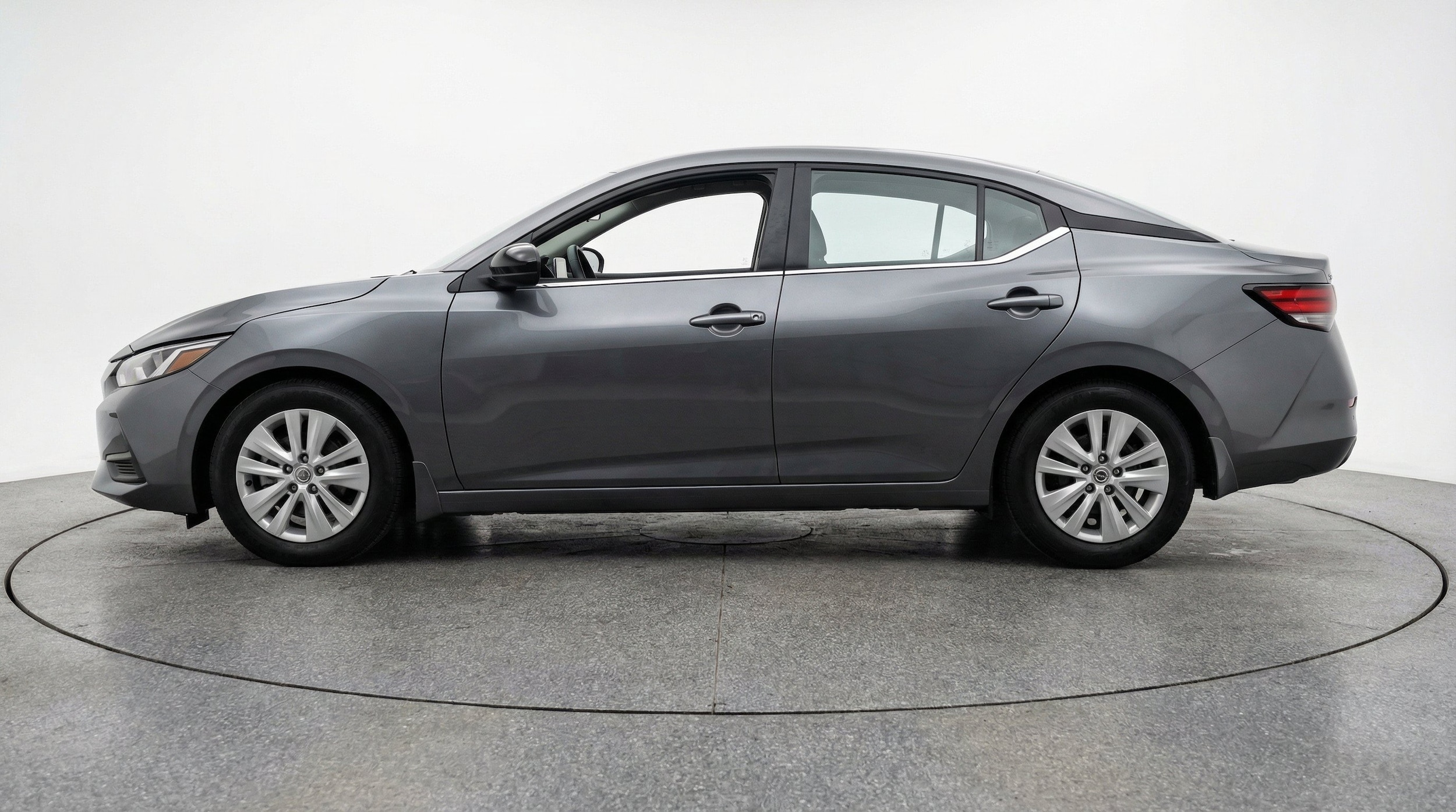 Thumbnail: 2025 Nissan Sentra - 5