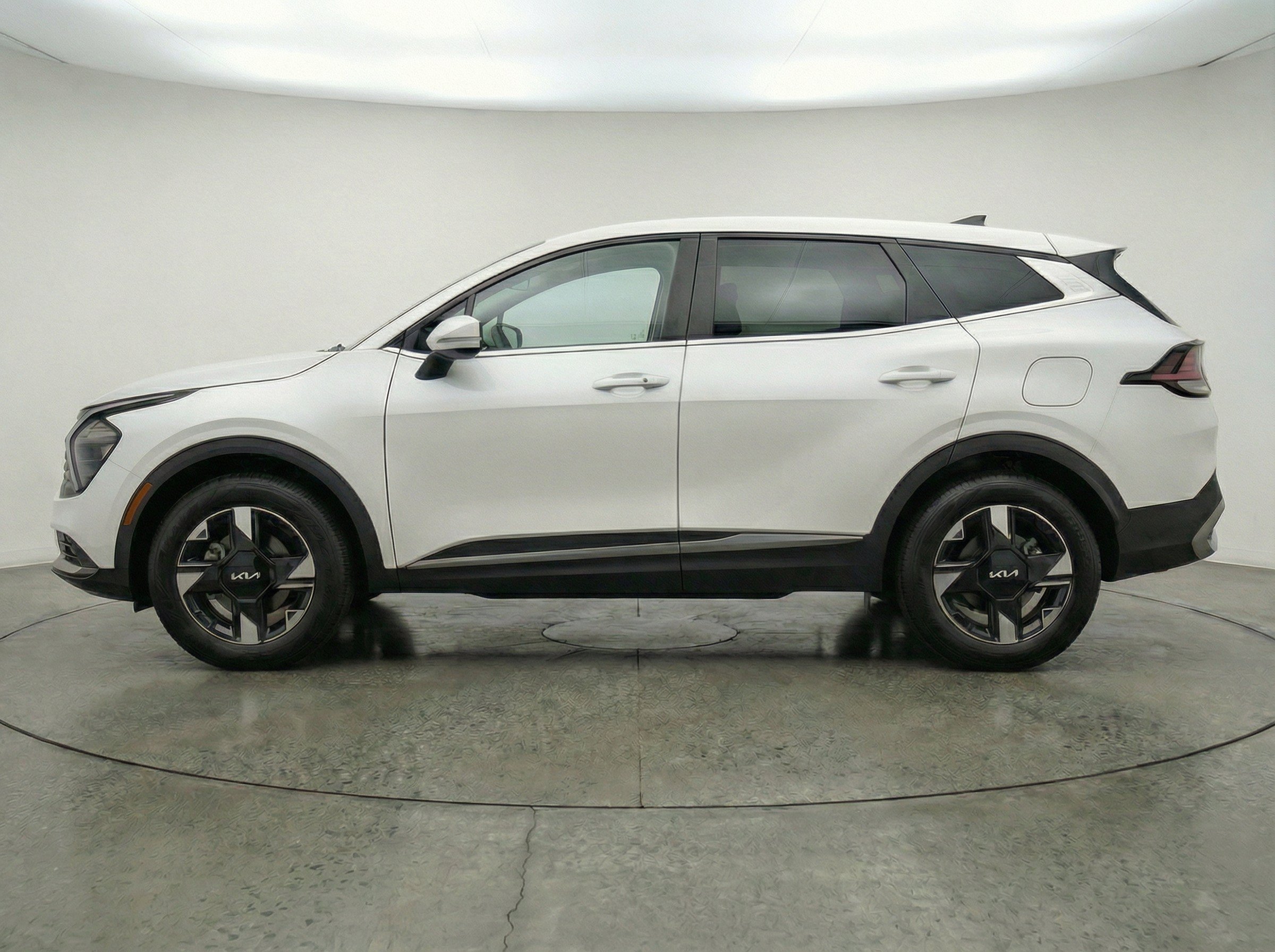 Thumbnail: 2026 Kia Sportage - 5