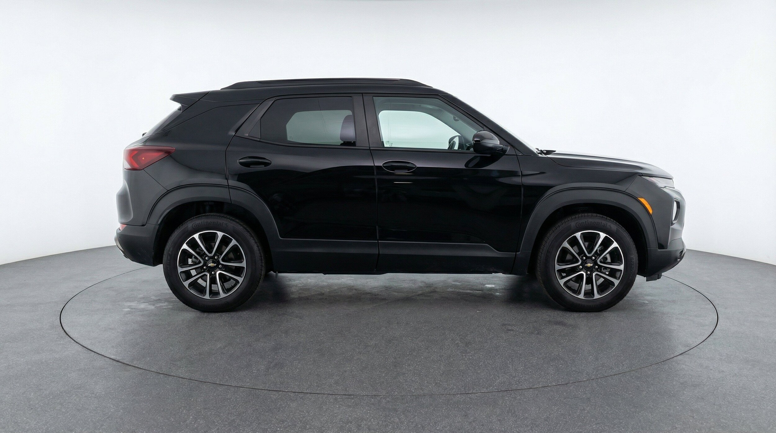 Thumbnail: 2025 Chevrolet TrailBlazer - 10