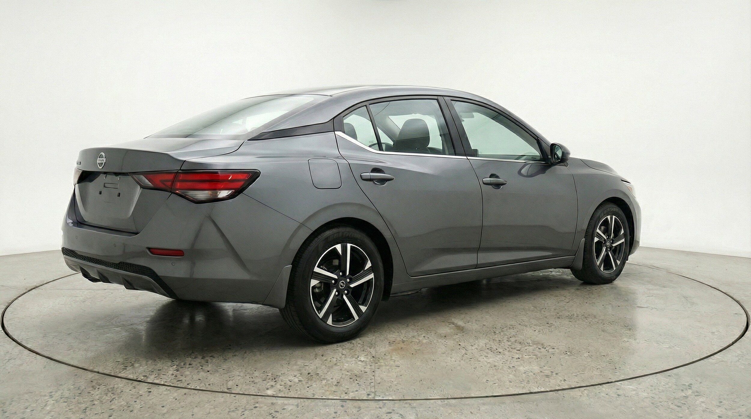 Thumbnail: 2025 Nissan Sentra - 9