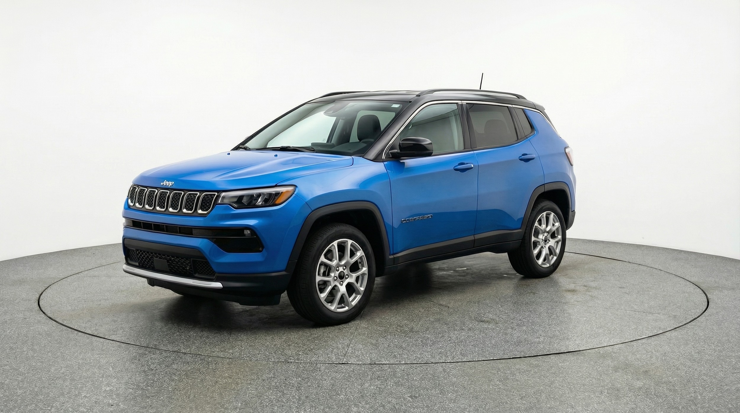 Thumbnail: 2025 Jeep Compass - 3