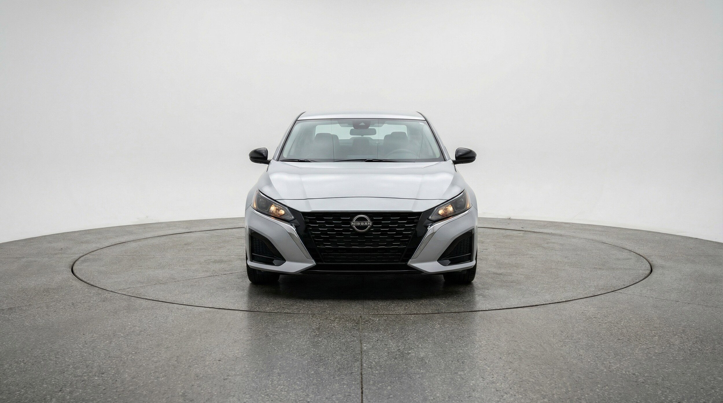 Thumbnail: 2025 Nissan Altima - 2