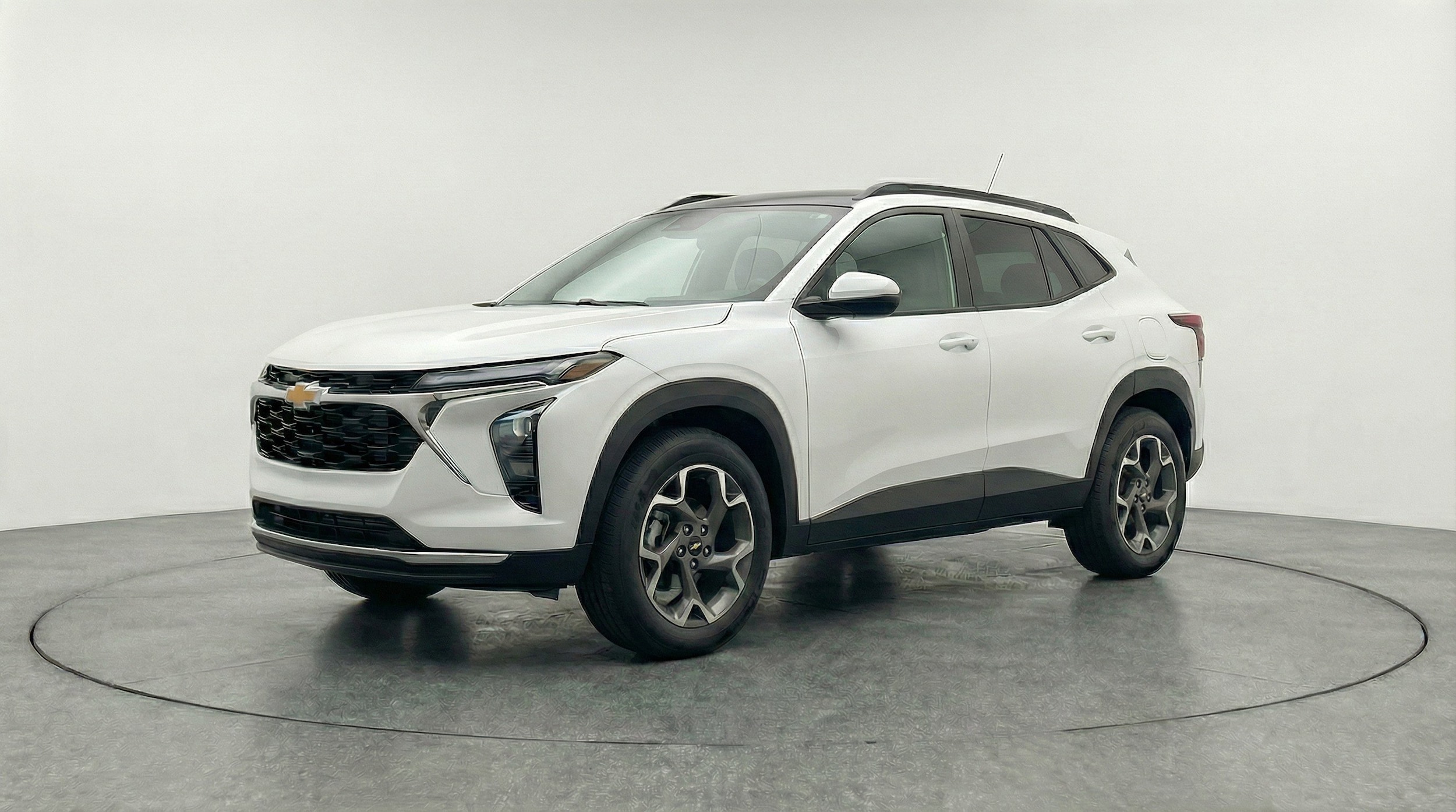 Thumbnail: 2025 Chevrolet Trax - 3