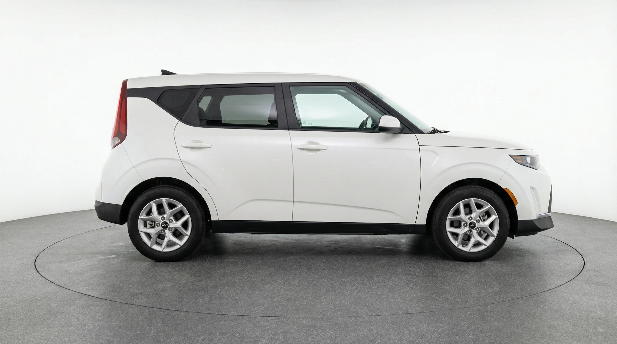 Thumbnail: 2025 Kia Soul - 8