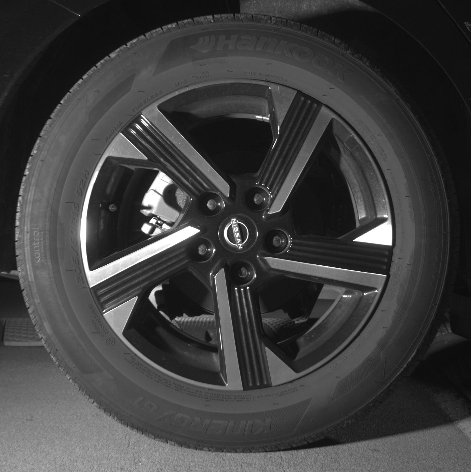 Thumbnail: 2025 Nissan Sentra - 12