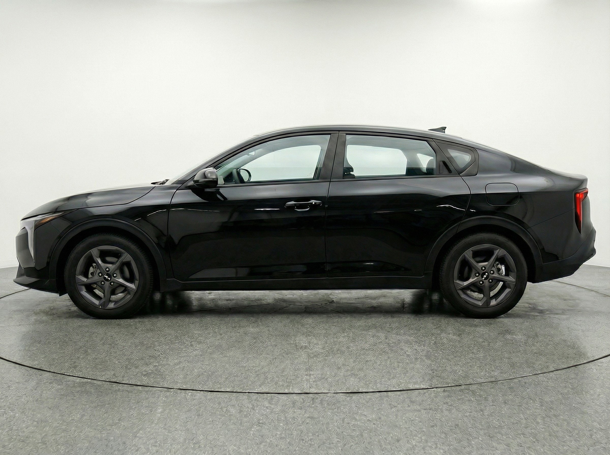 Thumbnail: 2025 Kia K4 - 5