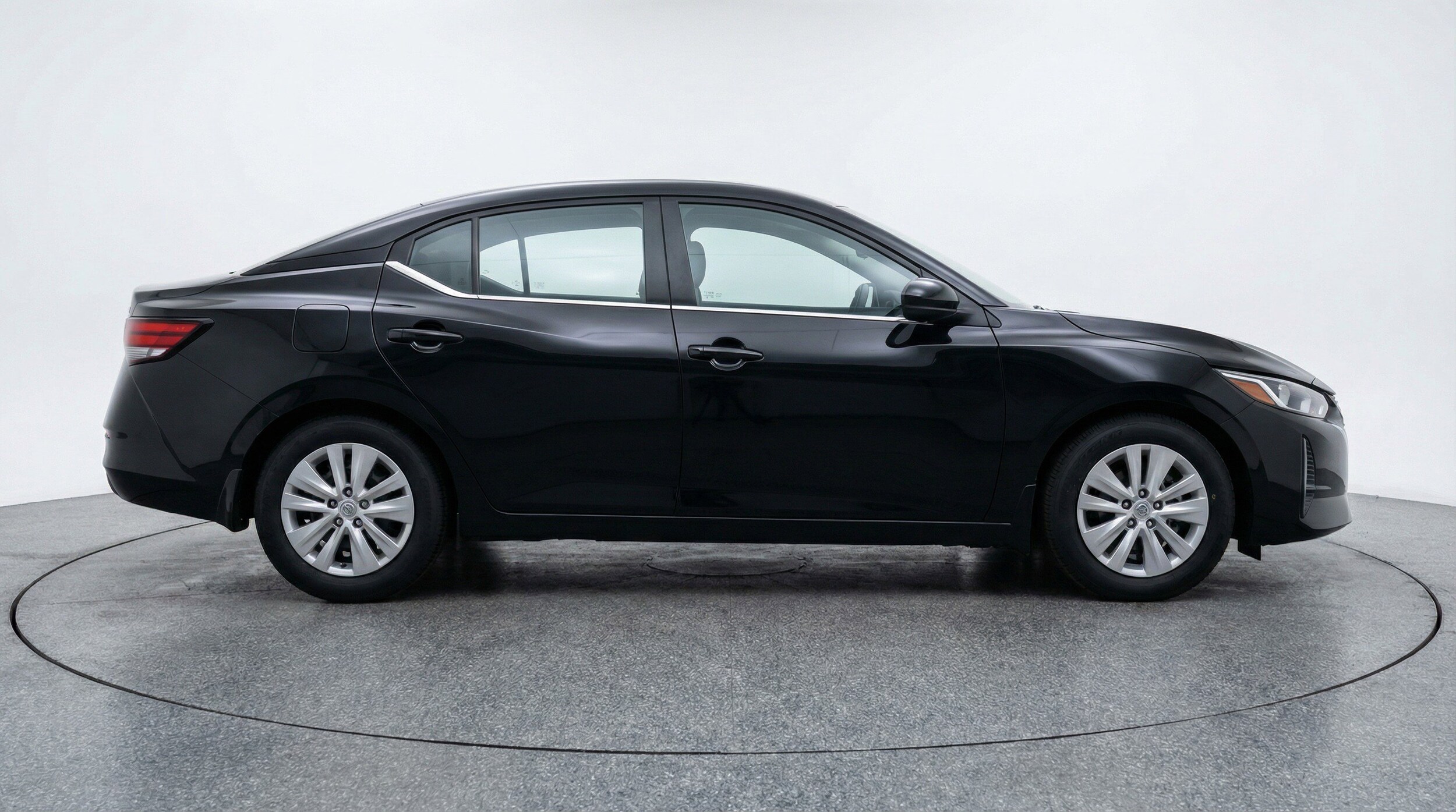 Thumbnail: 2025 Nissan Sentra - 11