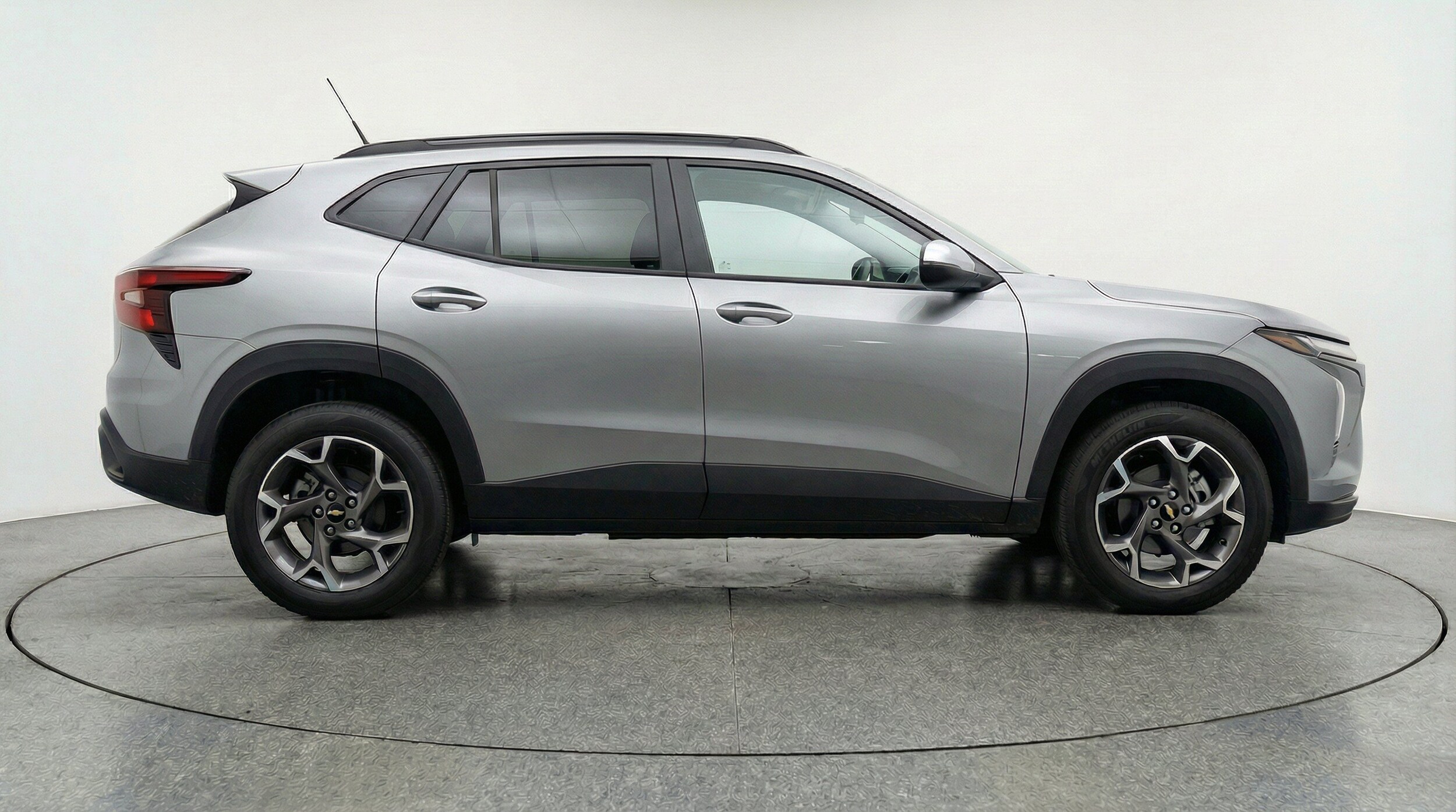 Thumbnail: 2025 Chevrolet Trax - 11