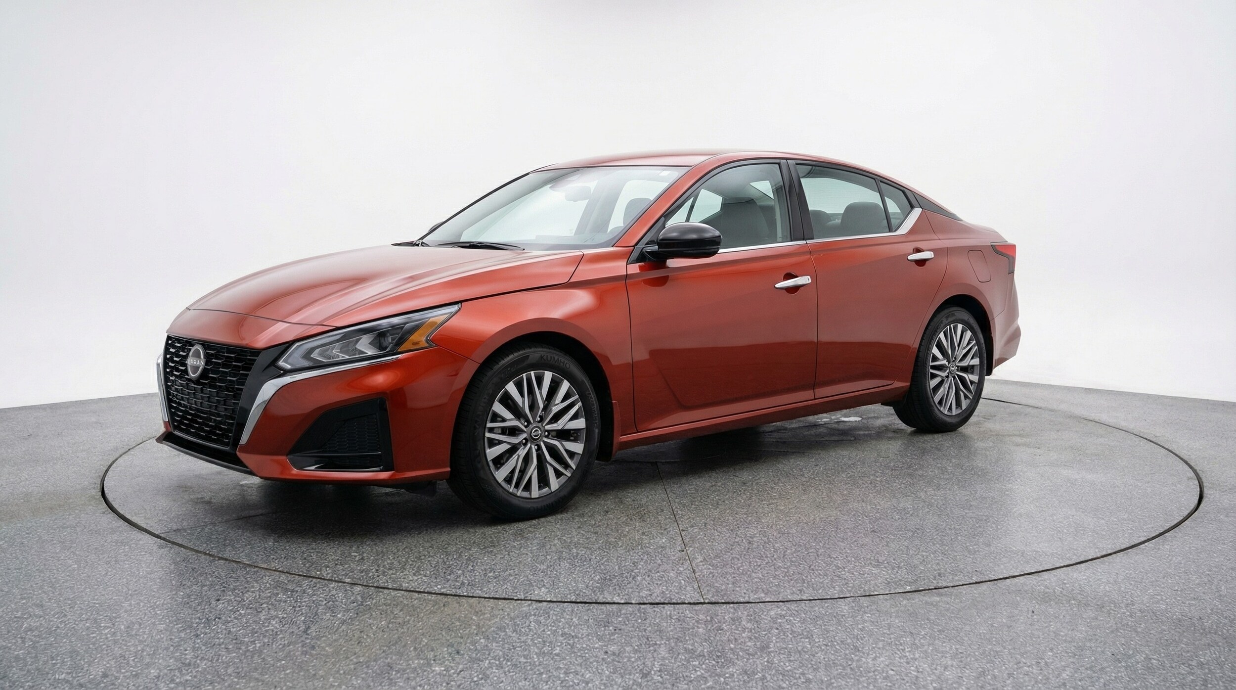 Thumbnail: 2025 Nissan Altima - 3