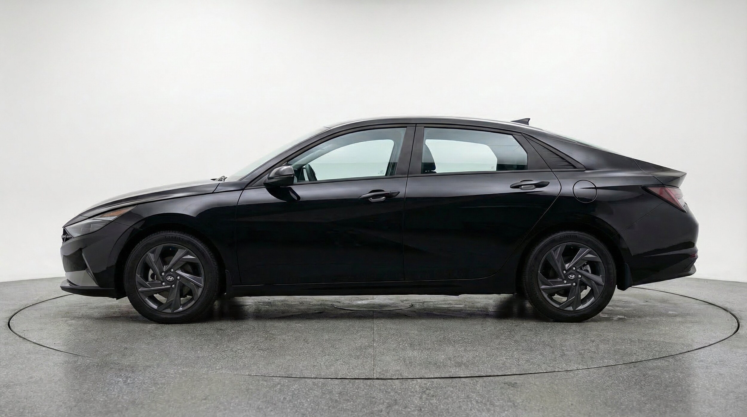 Thumbnail: 2026 Hyundai Elantra - 5