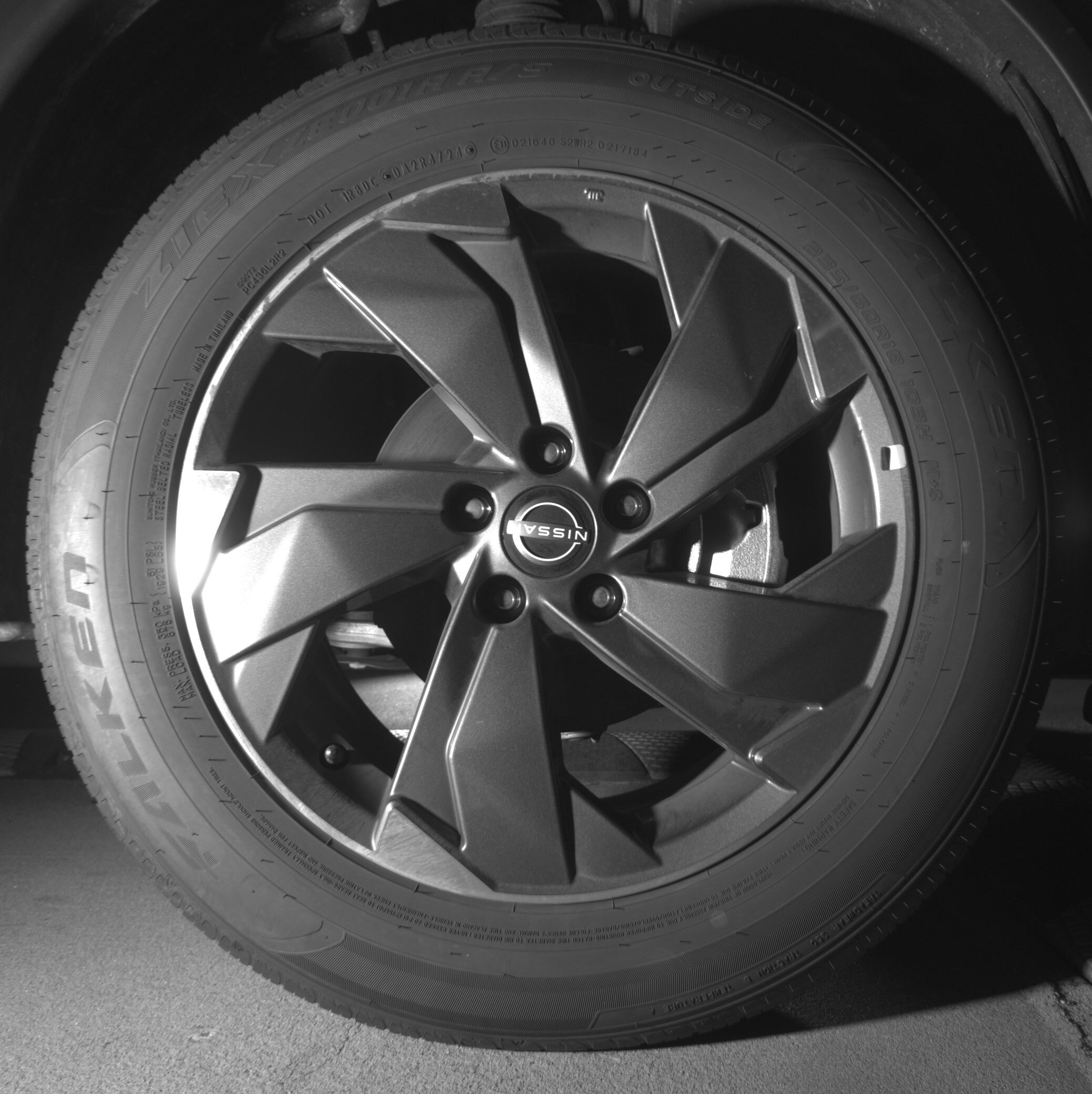 Thumbnail: 2025 Nissan Rogue - 10