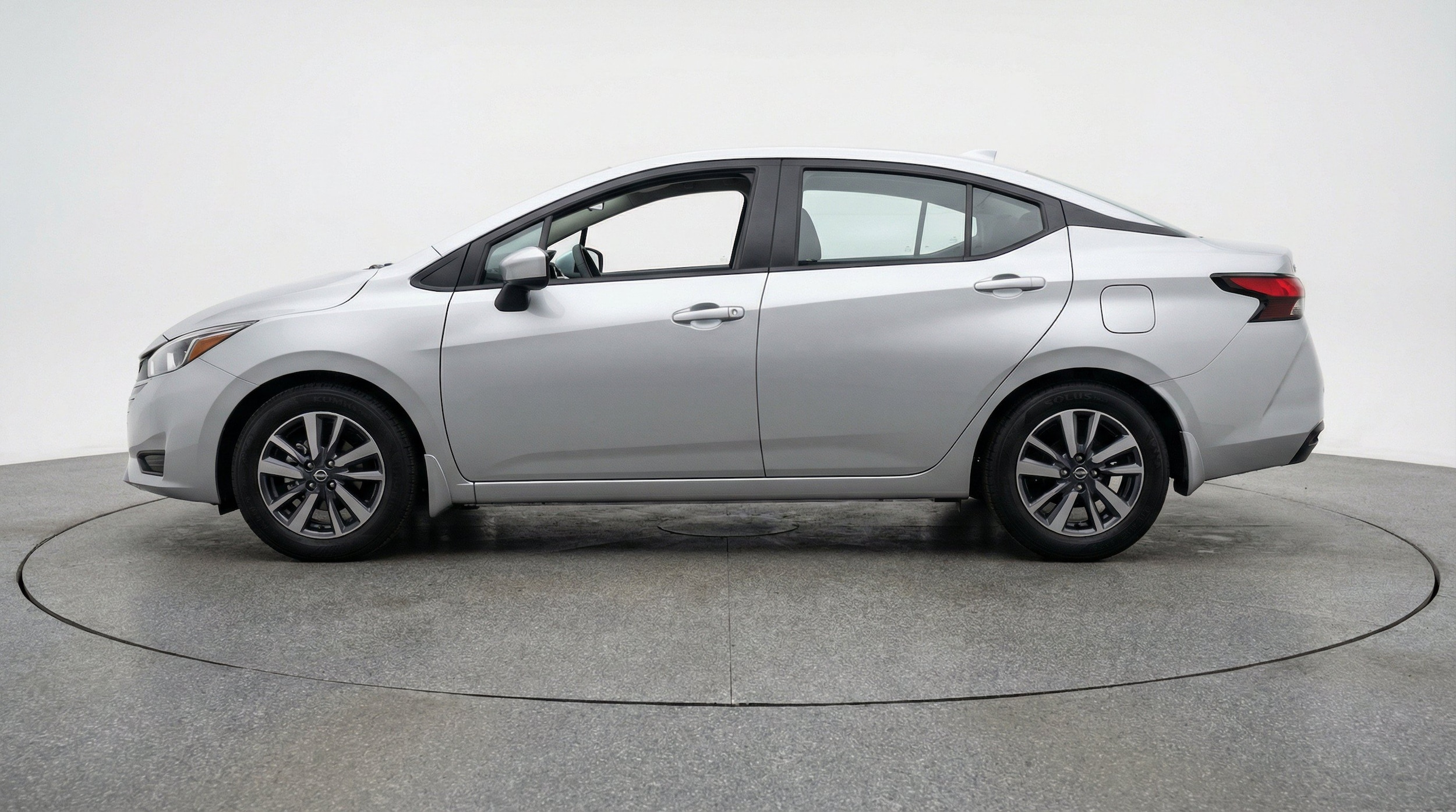 Thumbnail: 2025 Nissan Versa - 5
