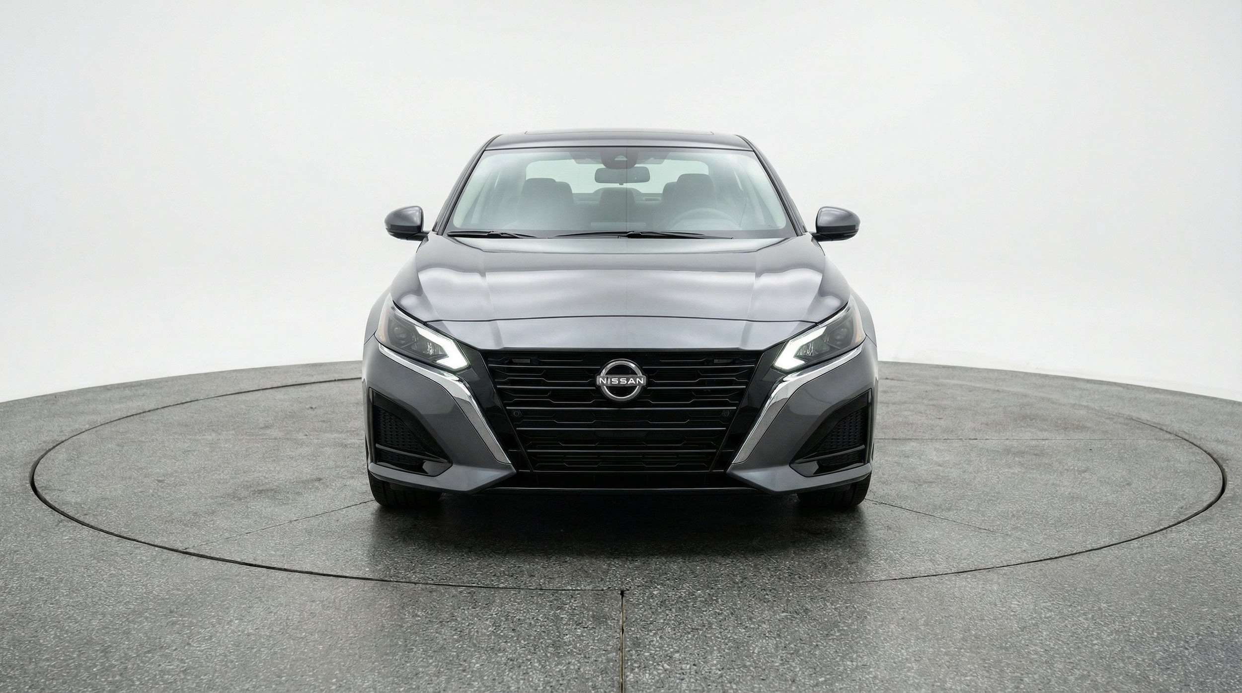 Thumbnail: 2025 Nissan Altima - 2