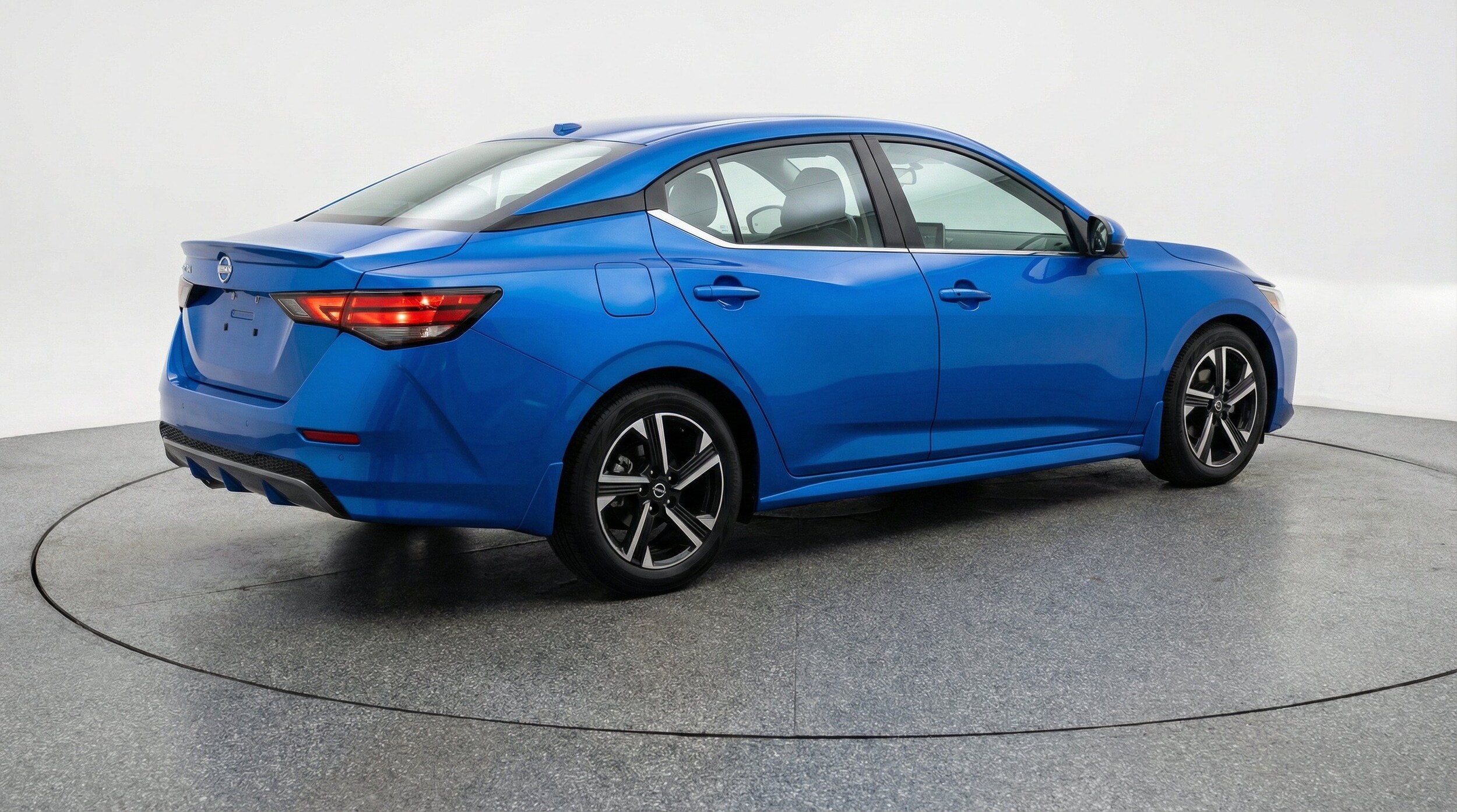 Thumbnail: 2025 Nissan Sentra - 9