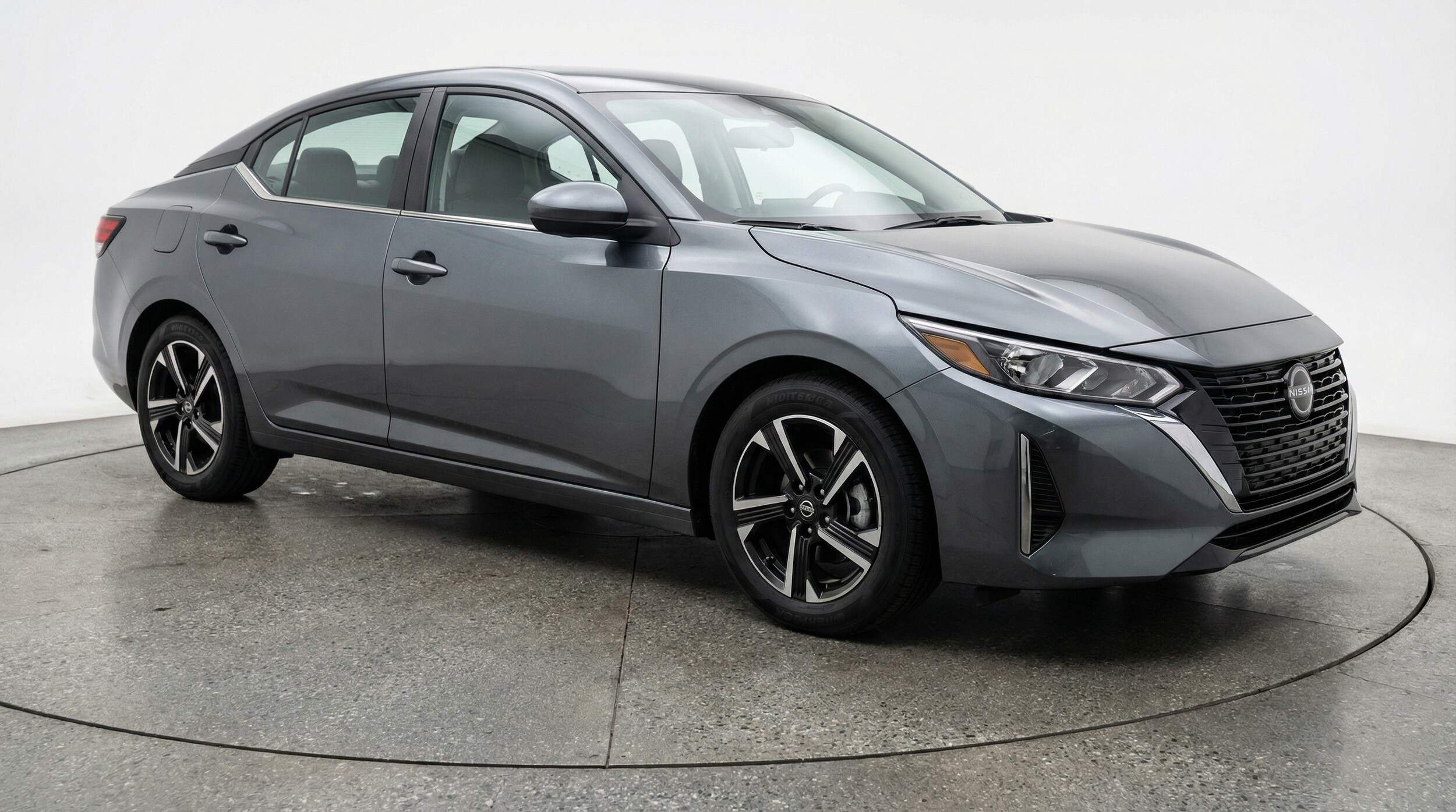 Thumbnail: 2025 Nissan Sentra - 1