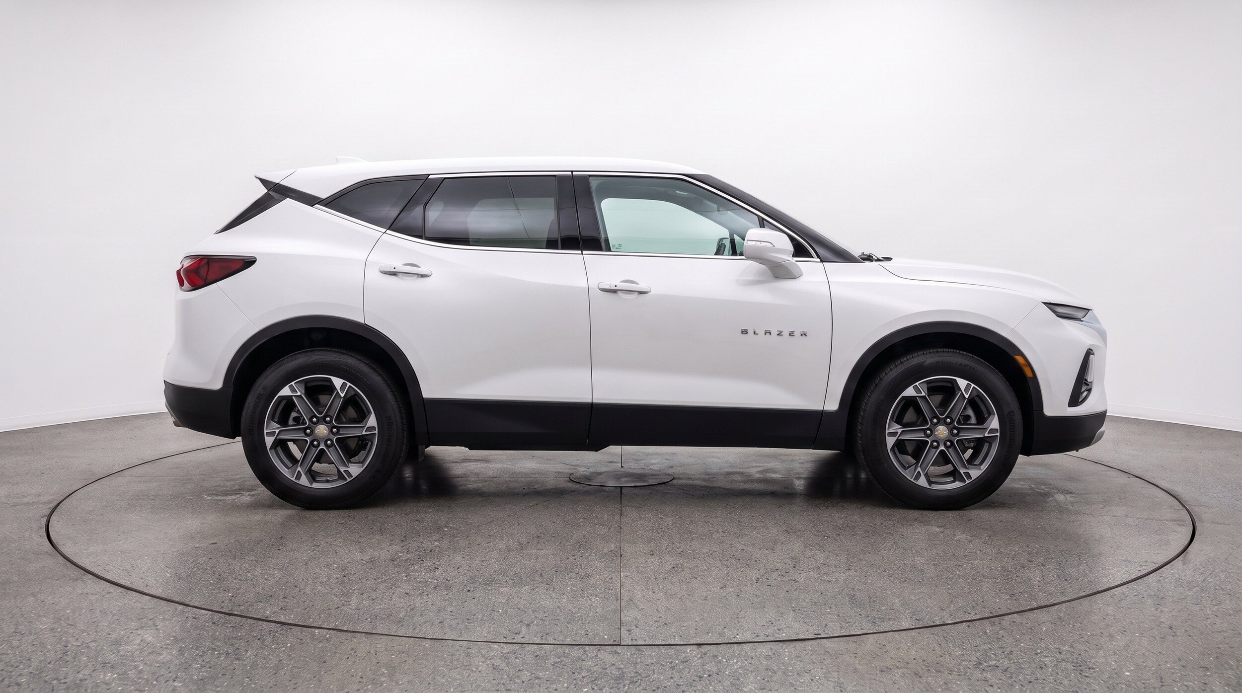 Thumbnail: 2026 Chevrolet Blazer - 10