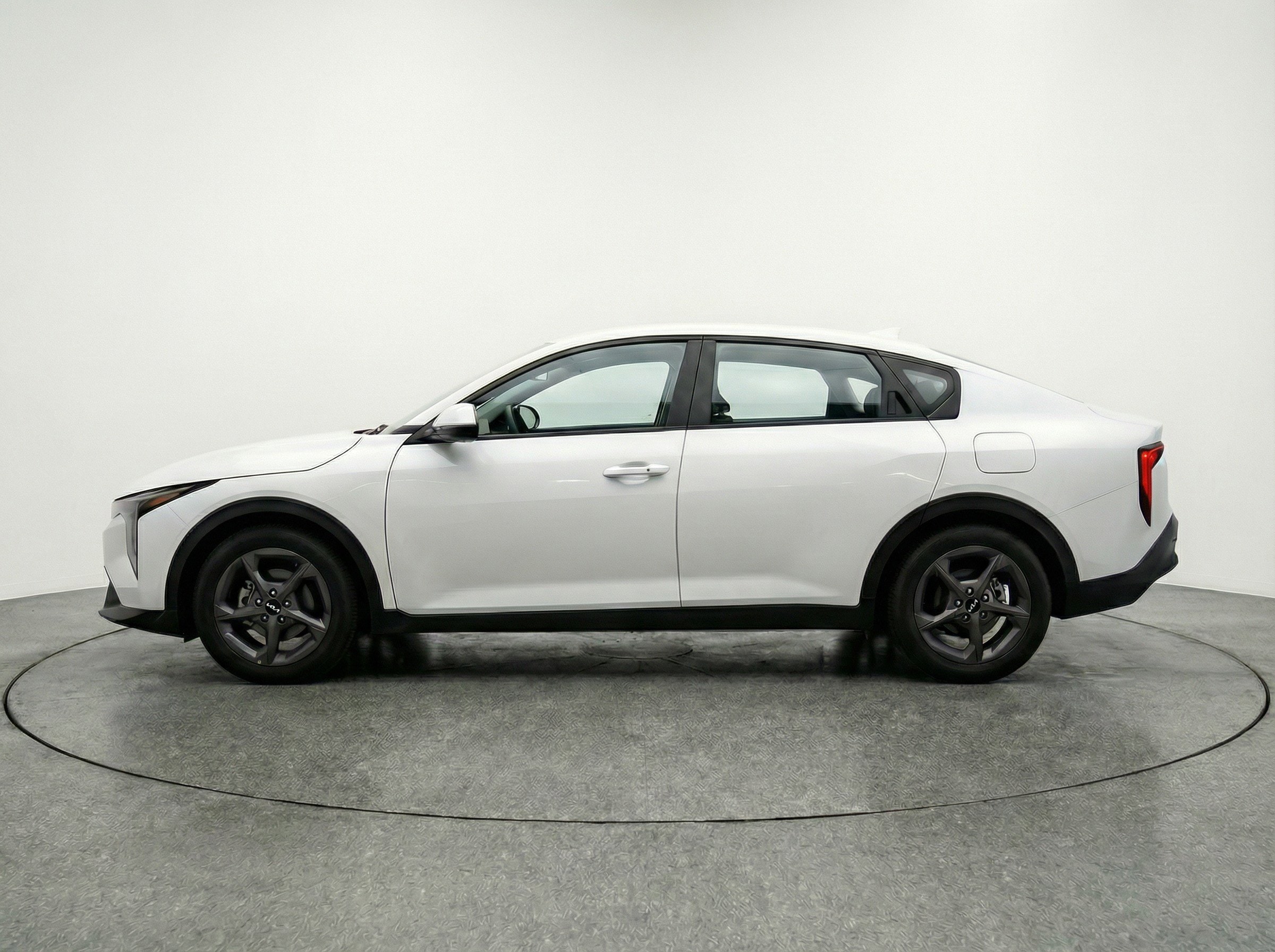 Thumbnail: 2025 Kia K4 - 5