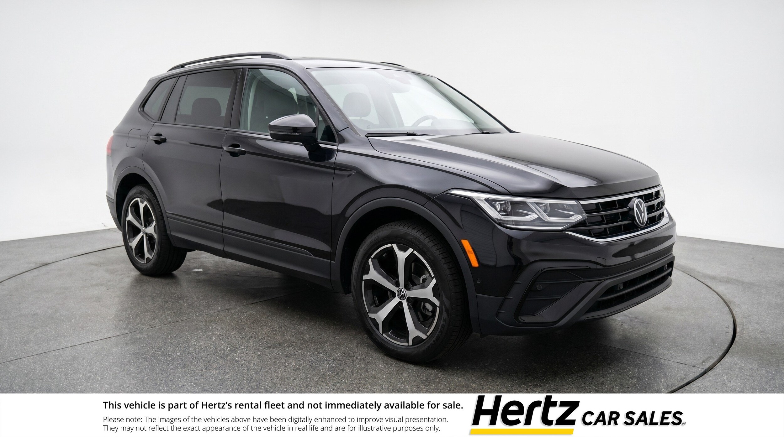 Thumbnail: 2026 Volkswagen Tiguan - 1