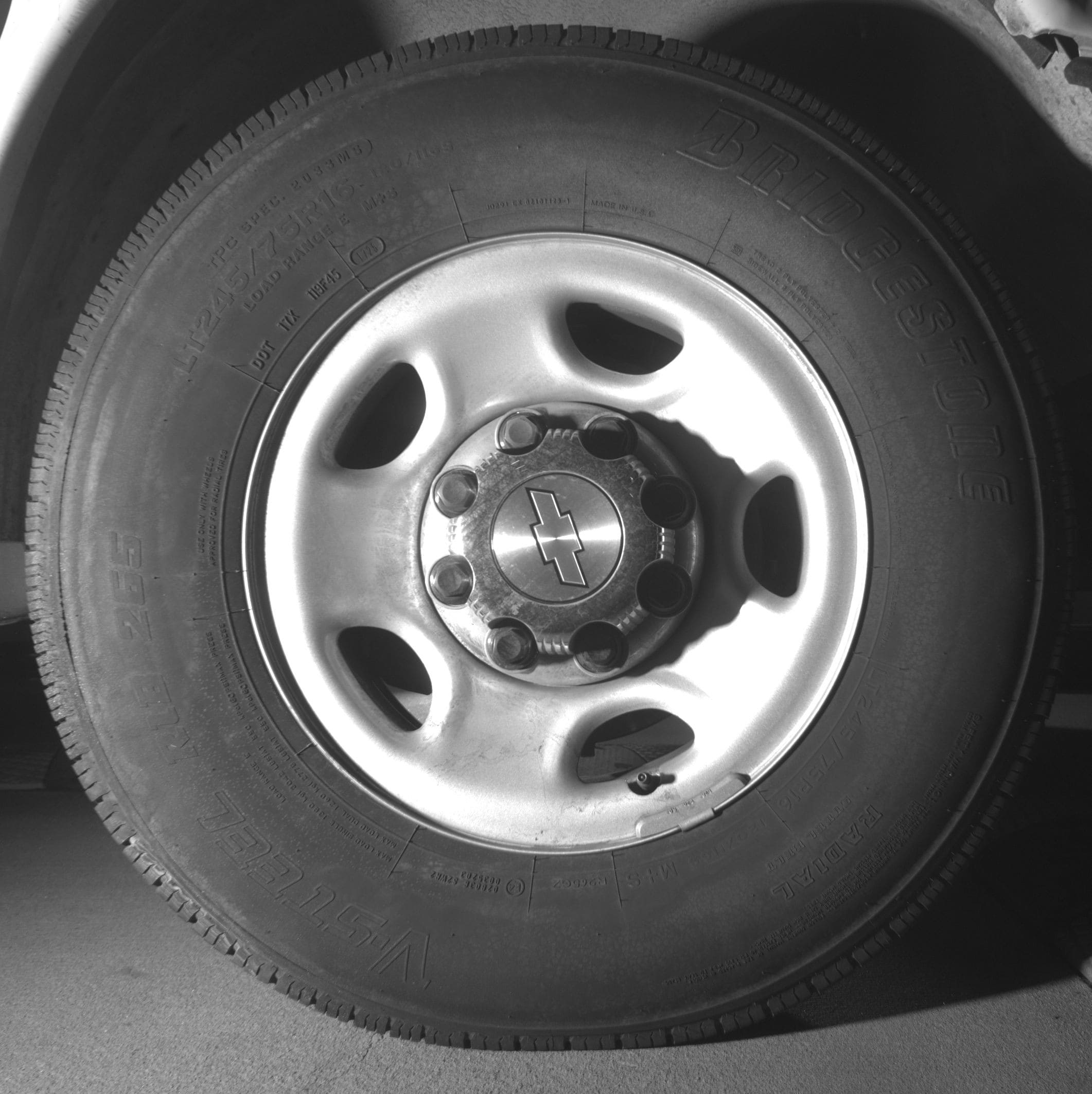 Thumbnail: 2025 Chevrolet Express - 10