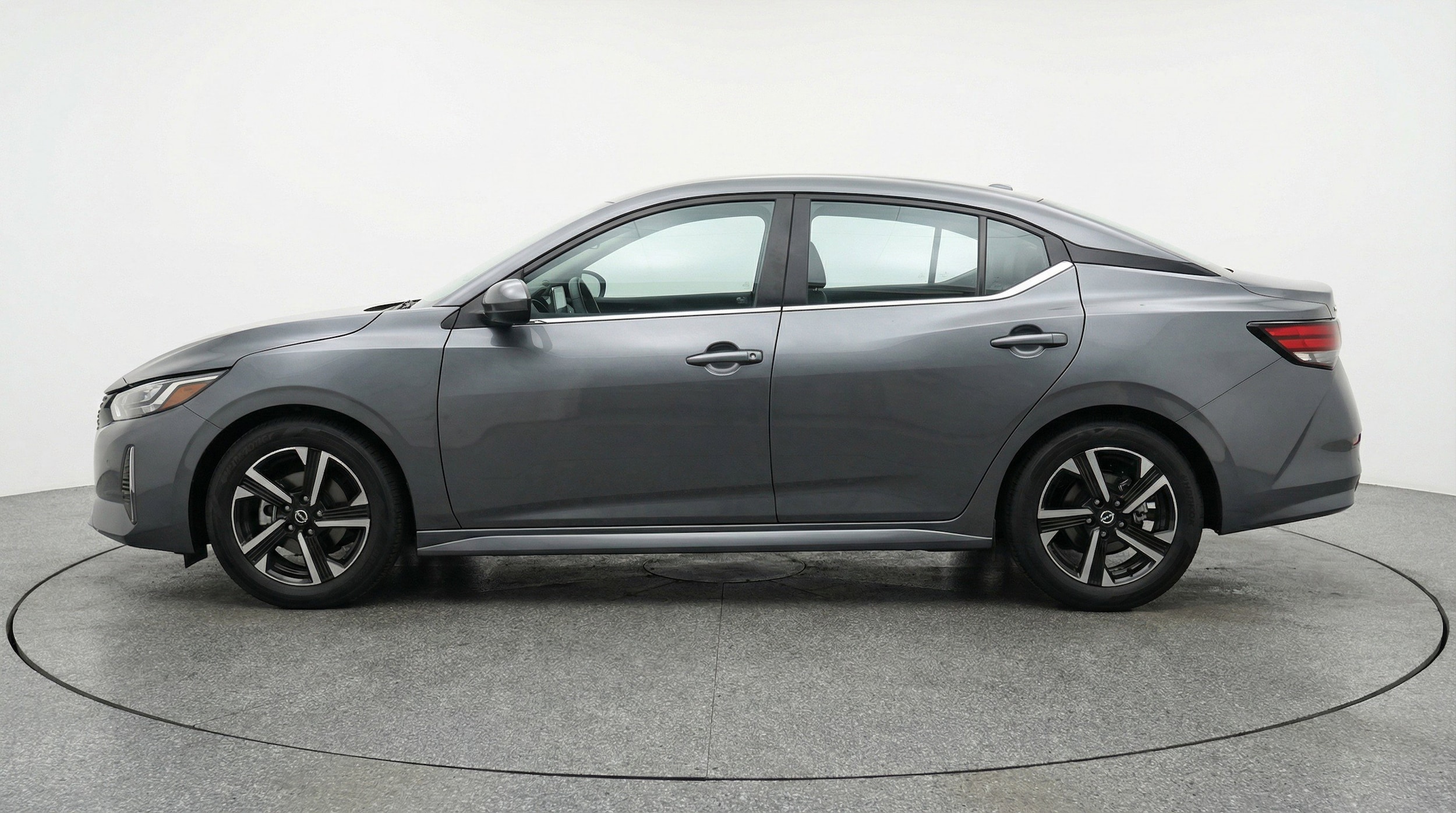 Thumbnail: 2025 Nissan Sentra - 5