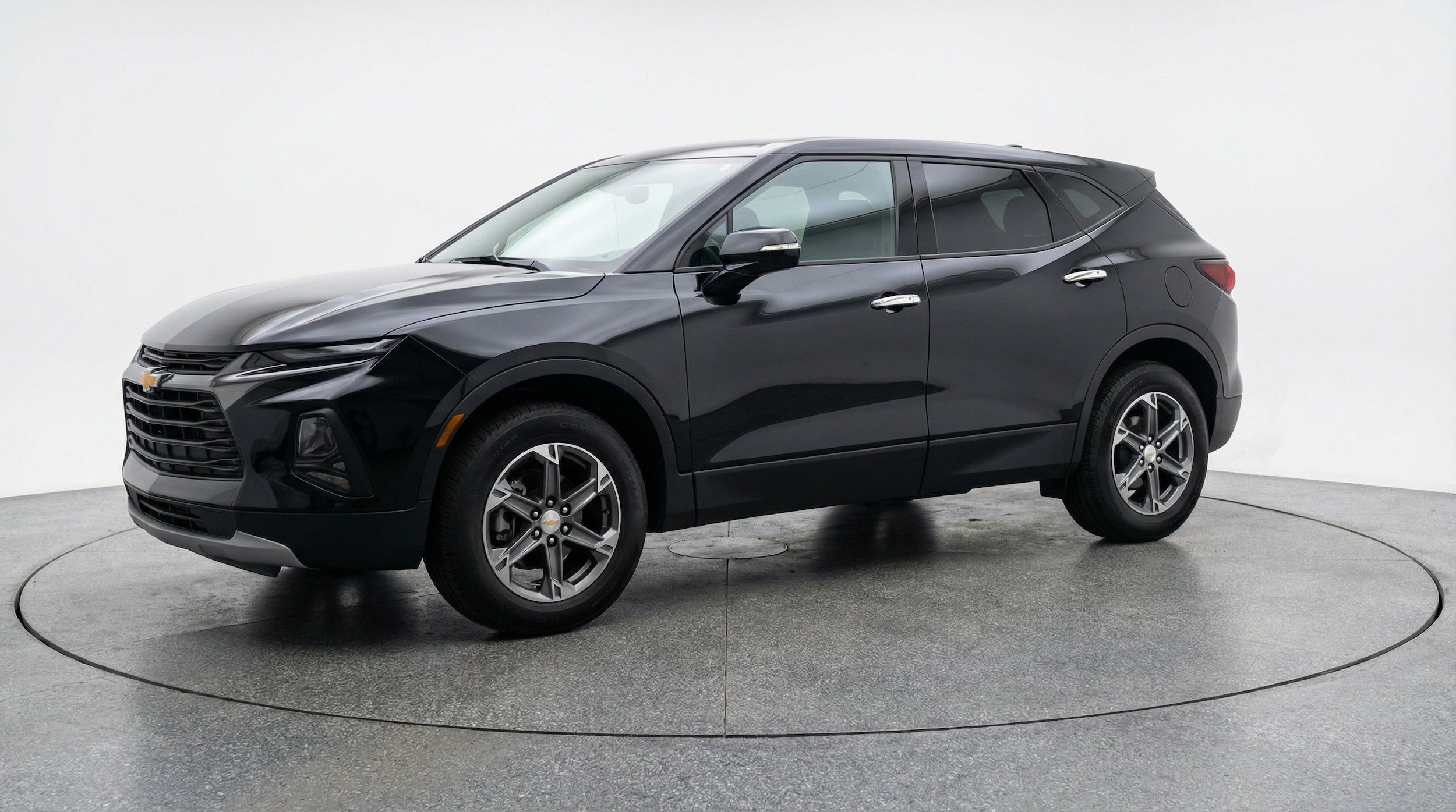 Thumbnail: 2026 Chevrolet Blazer - 3
