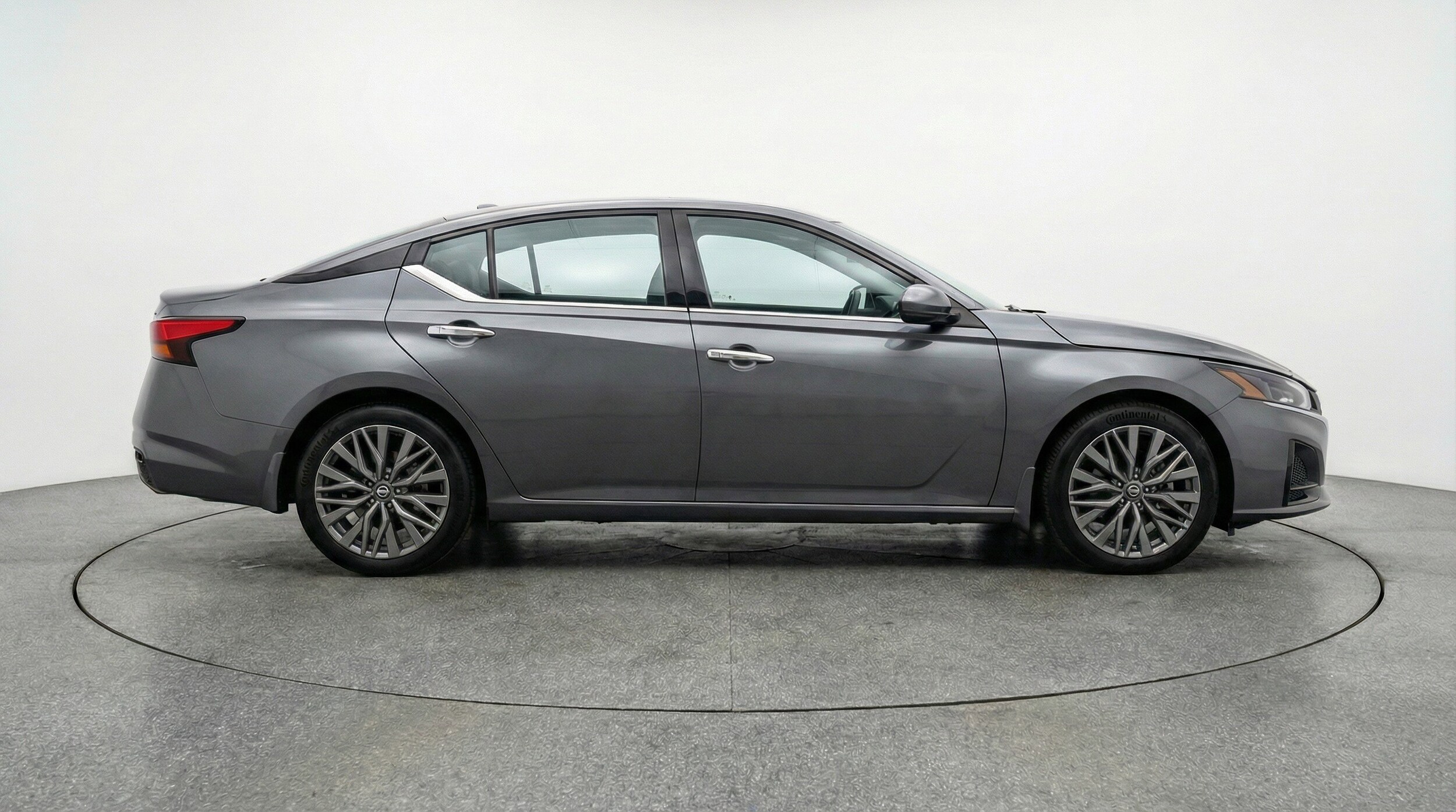 Thumbnail: 2025 Nissan Altima - 11