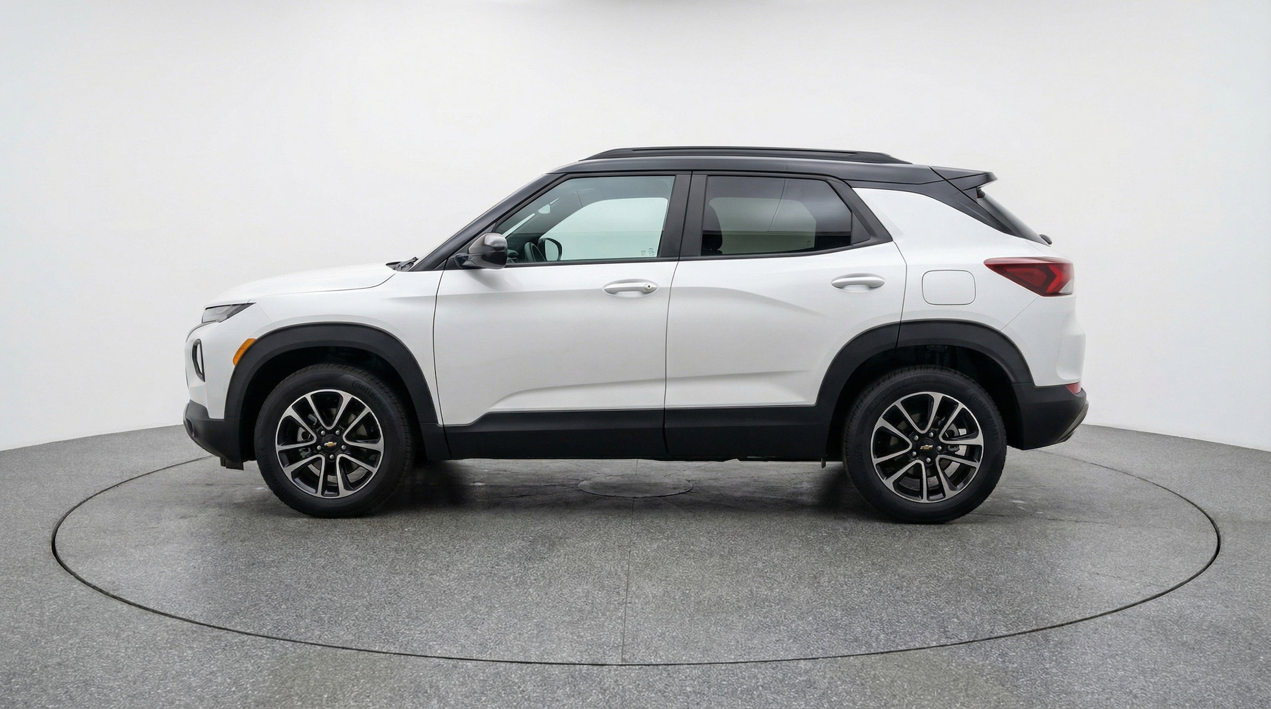 Thumbnail: 2025 Chevrolet TrailBlazer - 5