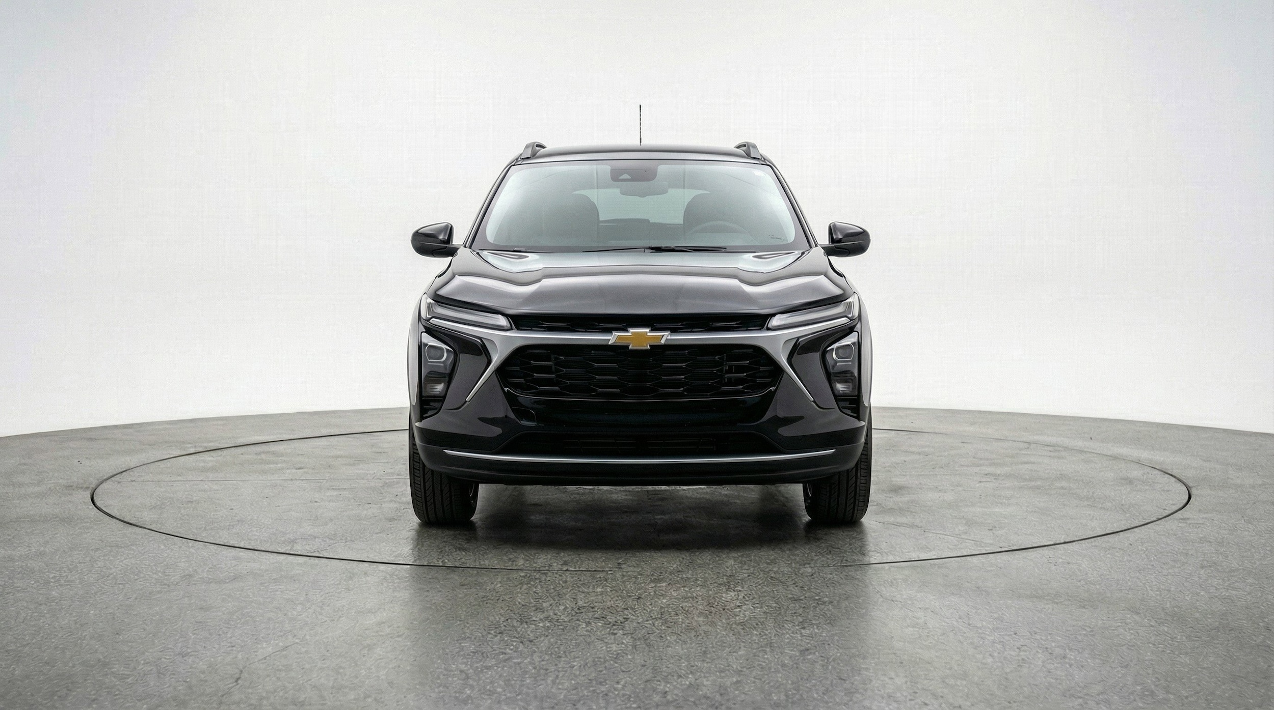 Thumbnail: 2025 Chevrolet Trax - 2