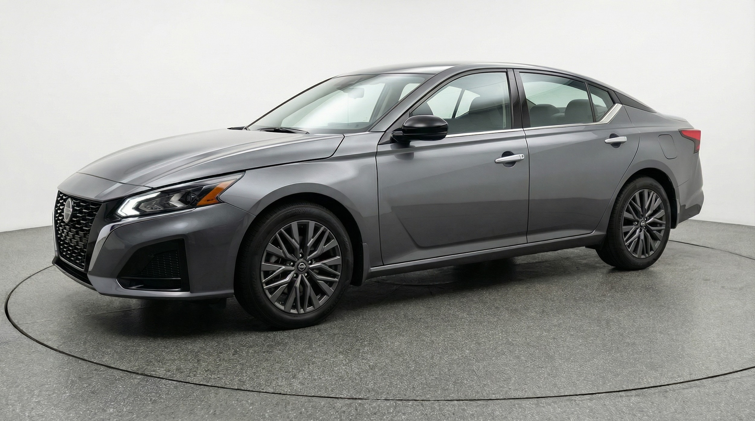 Thumbnail: 2025 Nissan Altima - 3