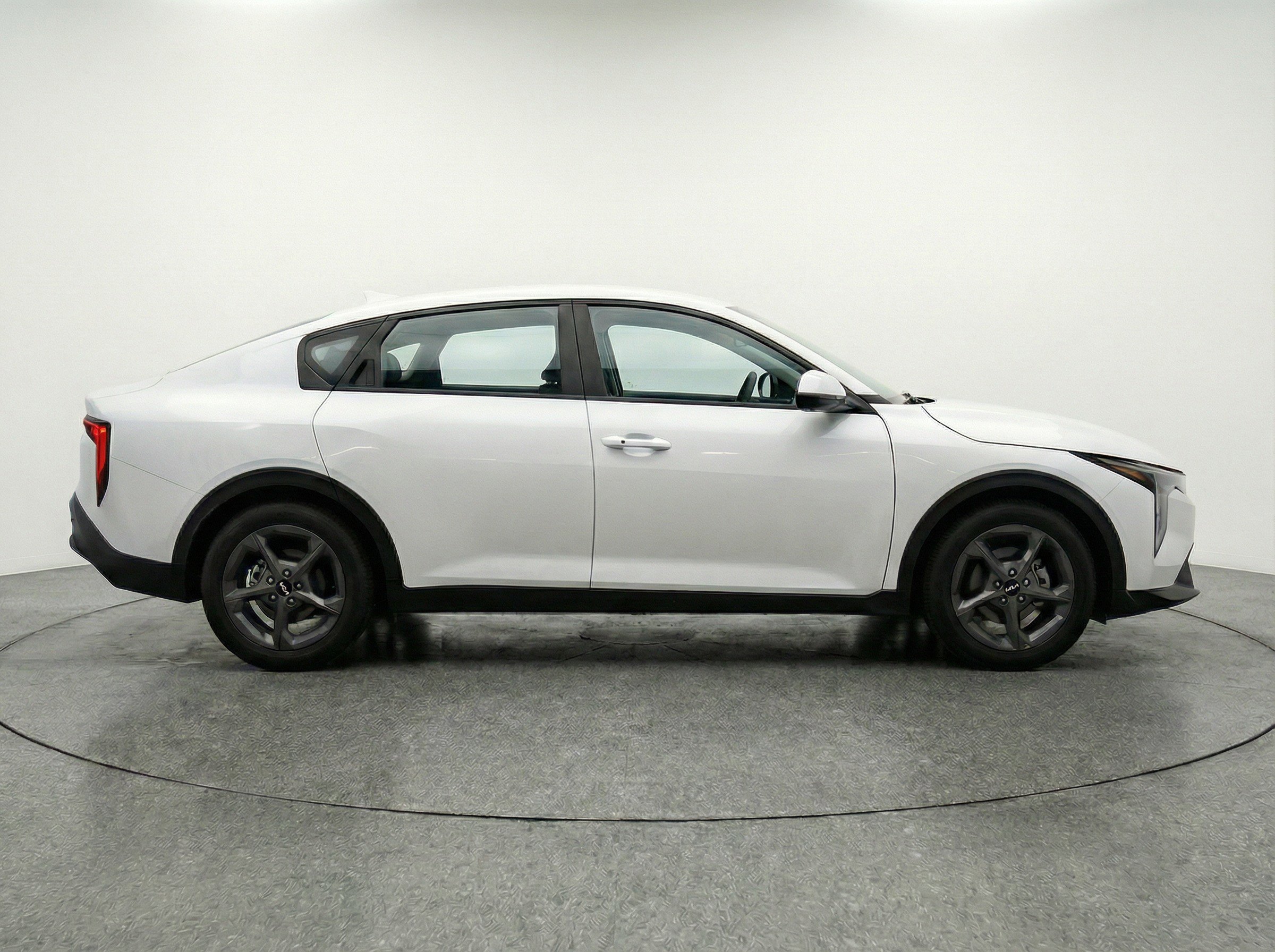 Thumbnail: 2025 Kia K4 - 5
