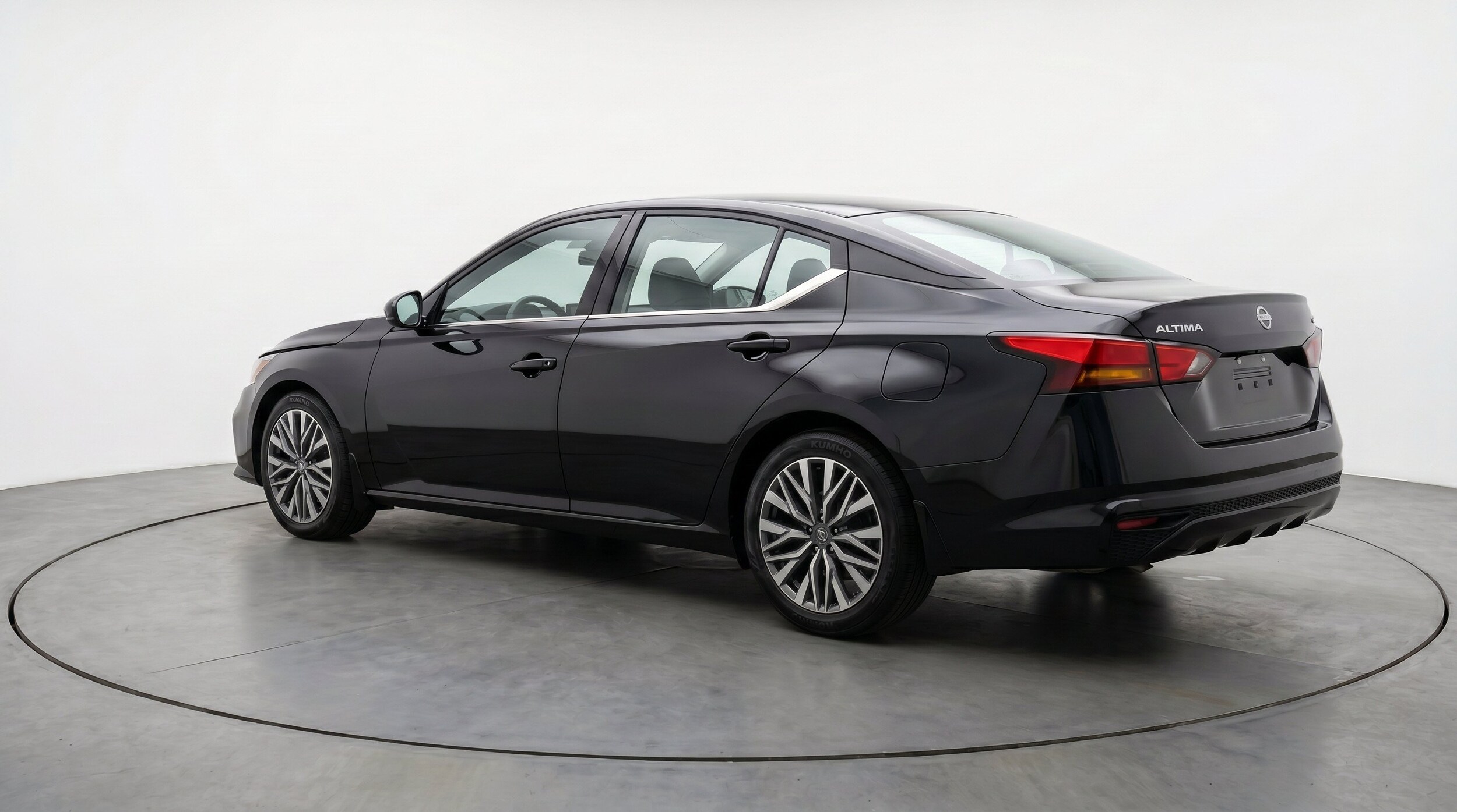Thumbnail: 2026 Nissan Altima - 6