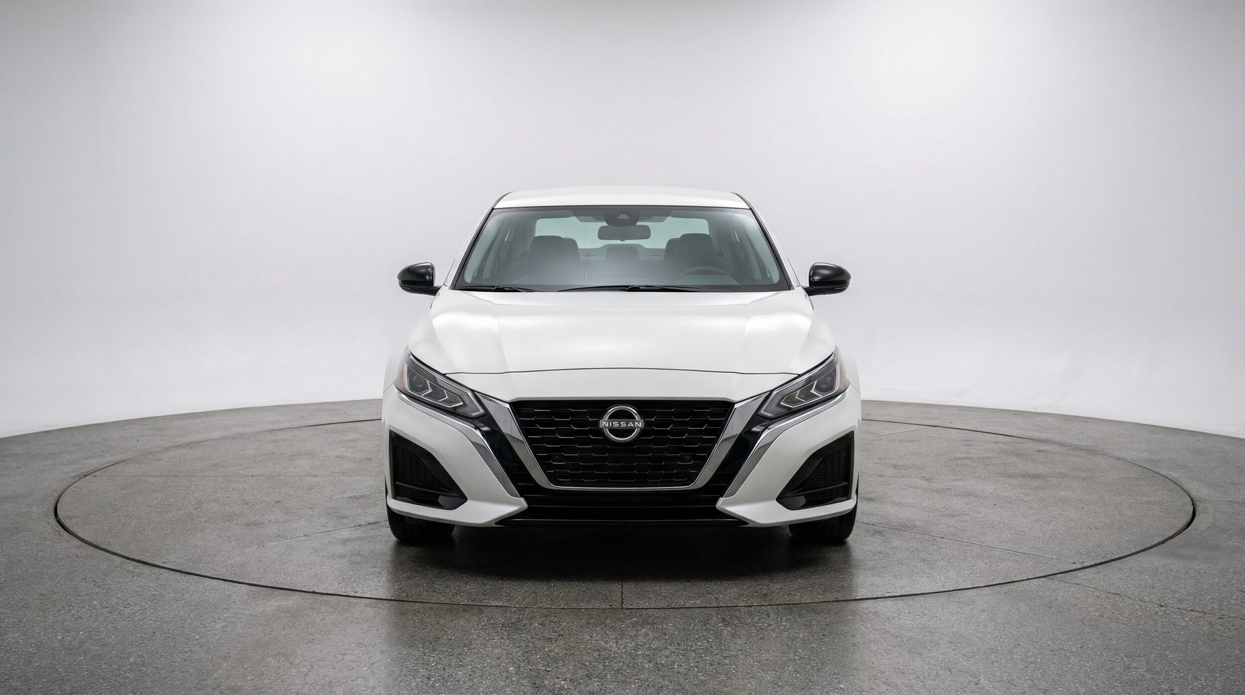 Thumbnail: 2025 Nissan Altima - 2