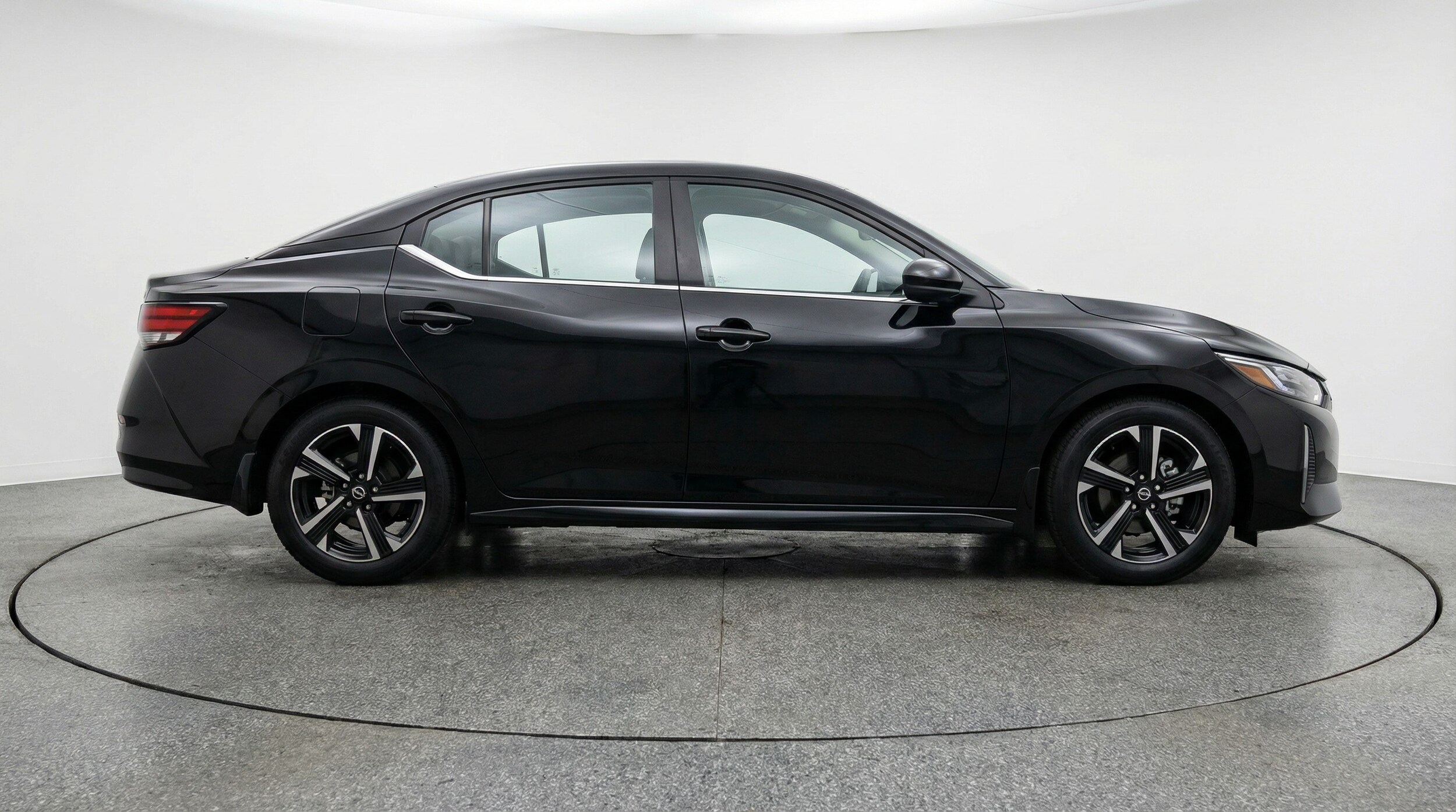 Thumbnail: 2025 Nissan Sentra - 8