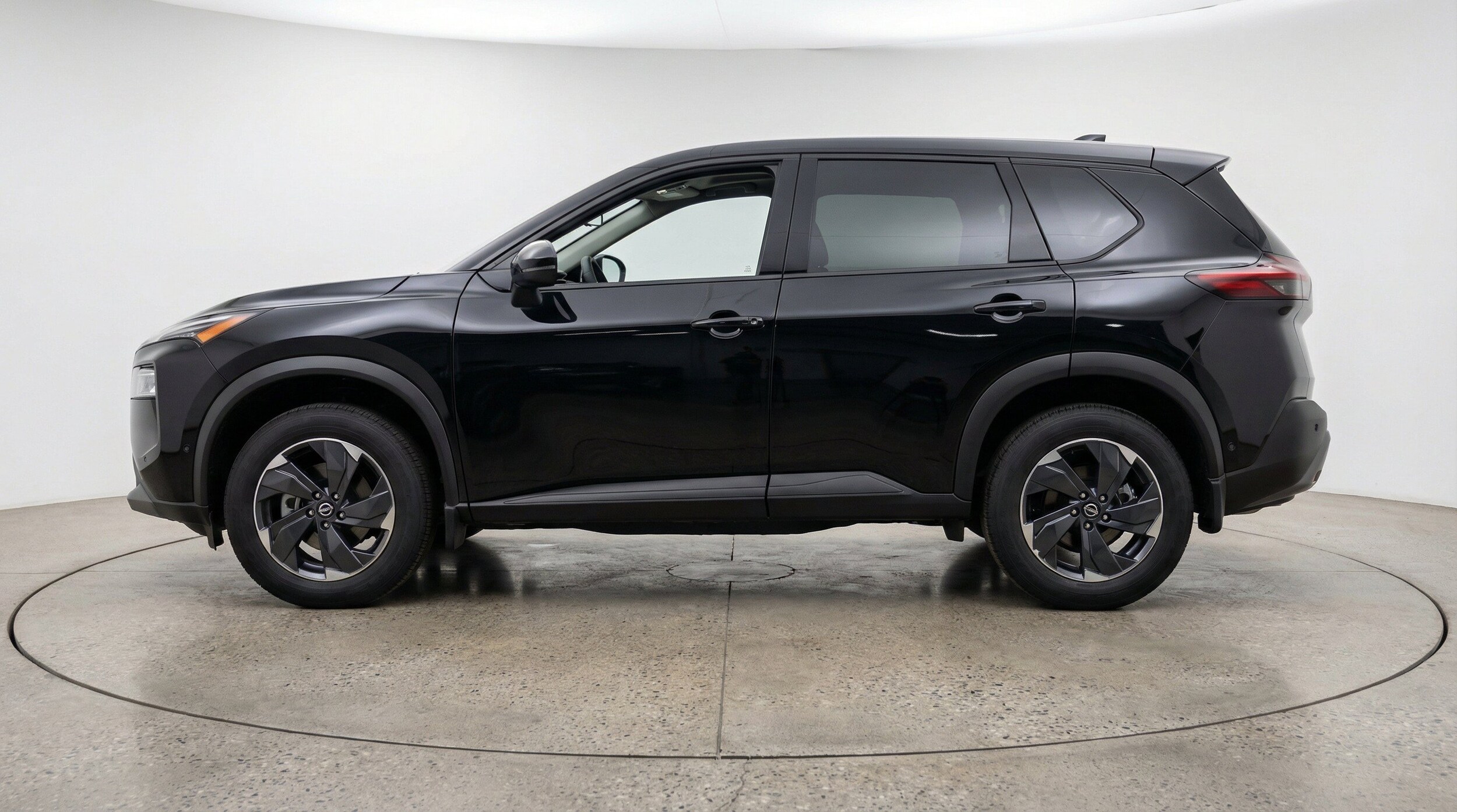 Thumbnail: 2025 Nissan Rogue - 5