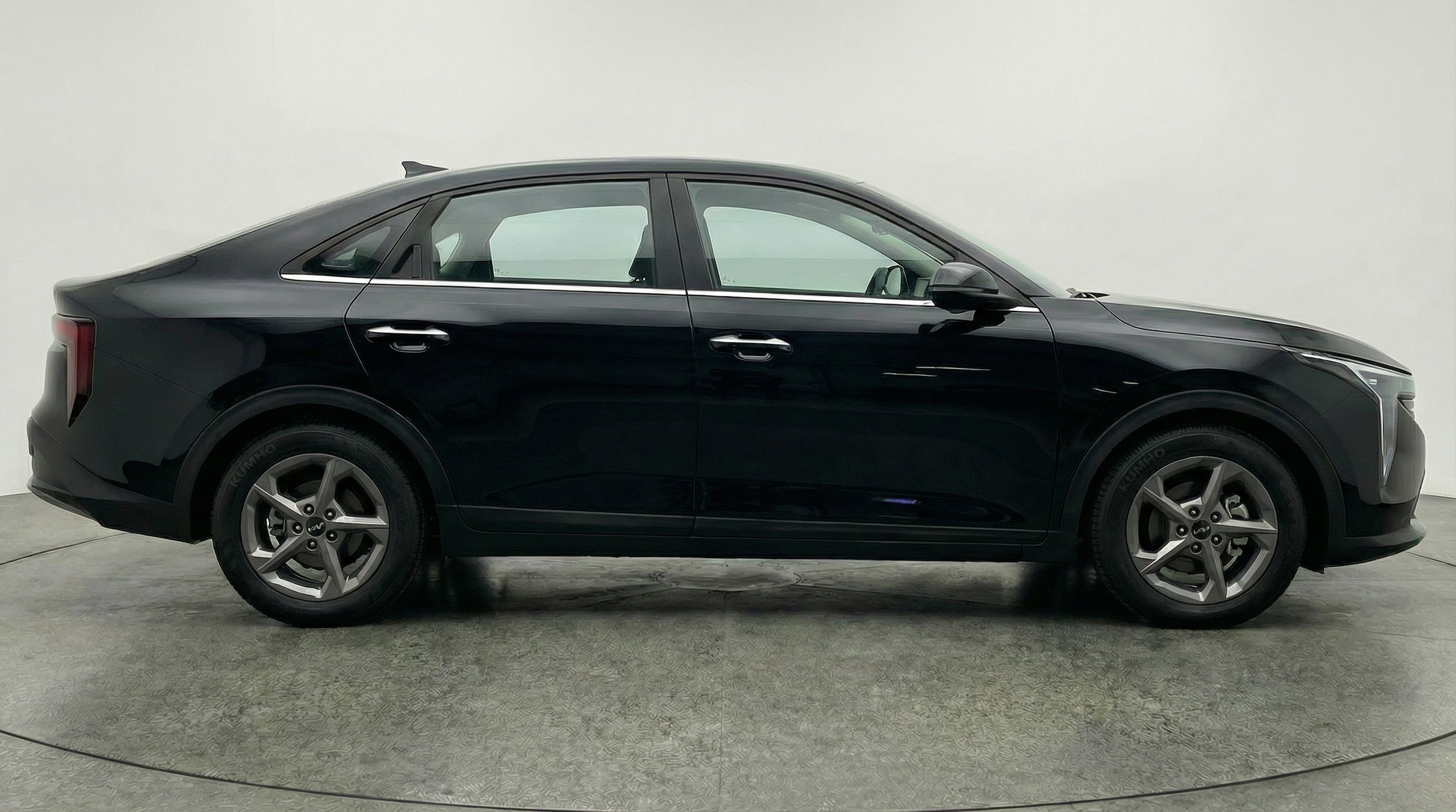 Thumbnail: 2025 Kia K4 - 8