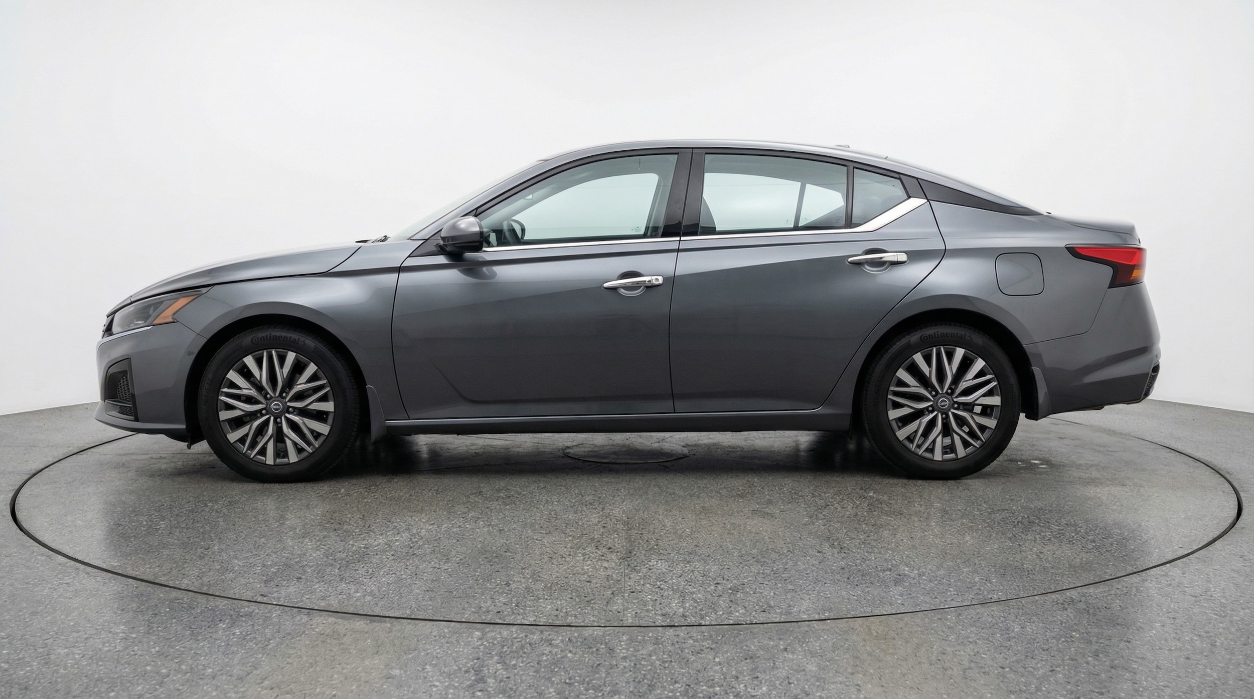 Thumbnail: 2025 Nissan Altima - 4