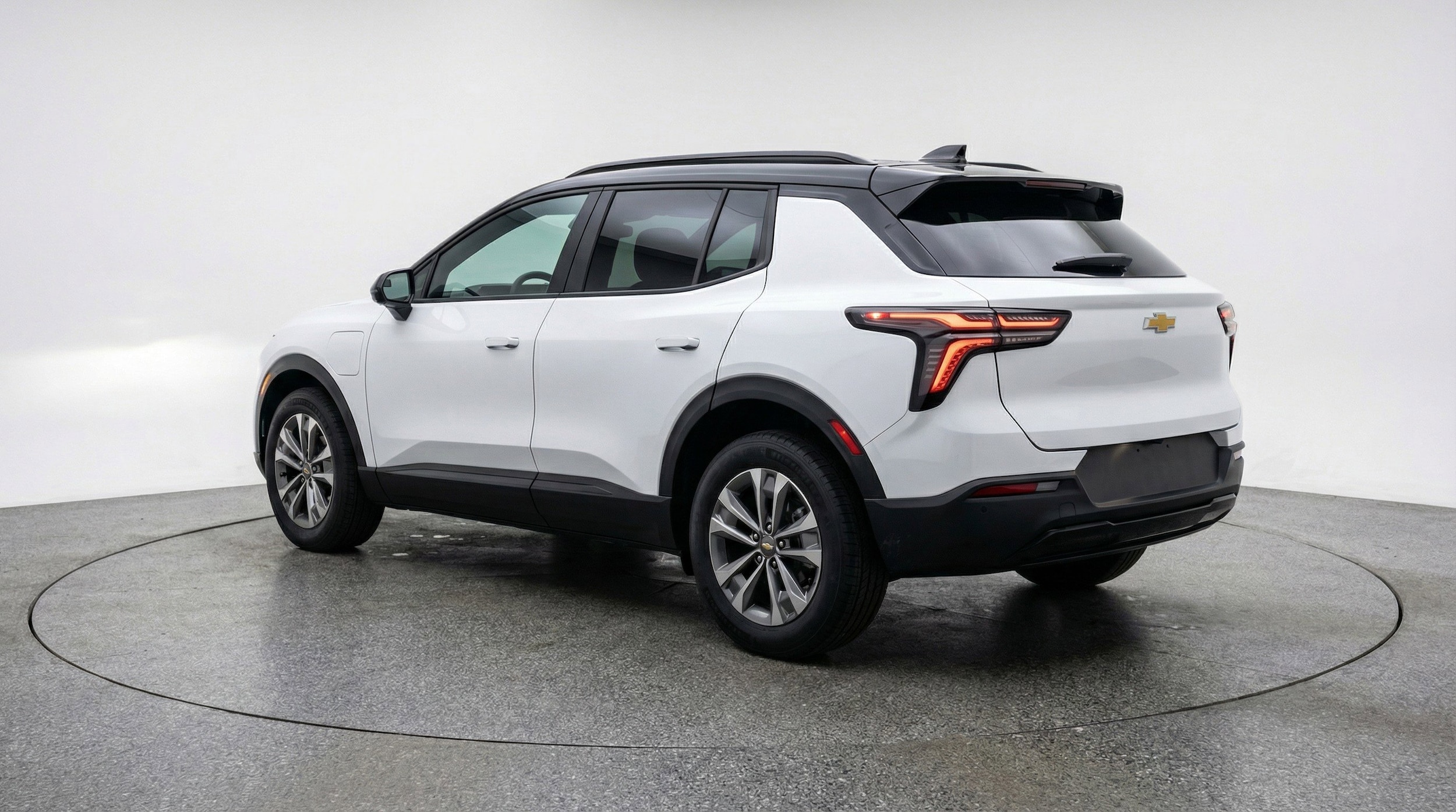 Thumbnail: 2025 Chevrolet Equinox - 6