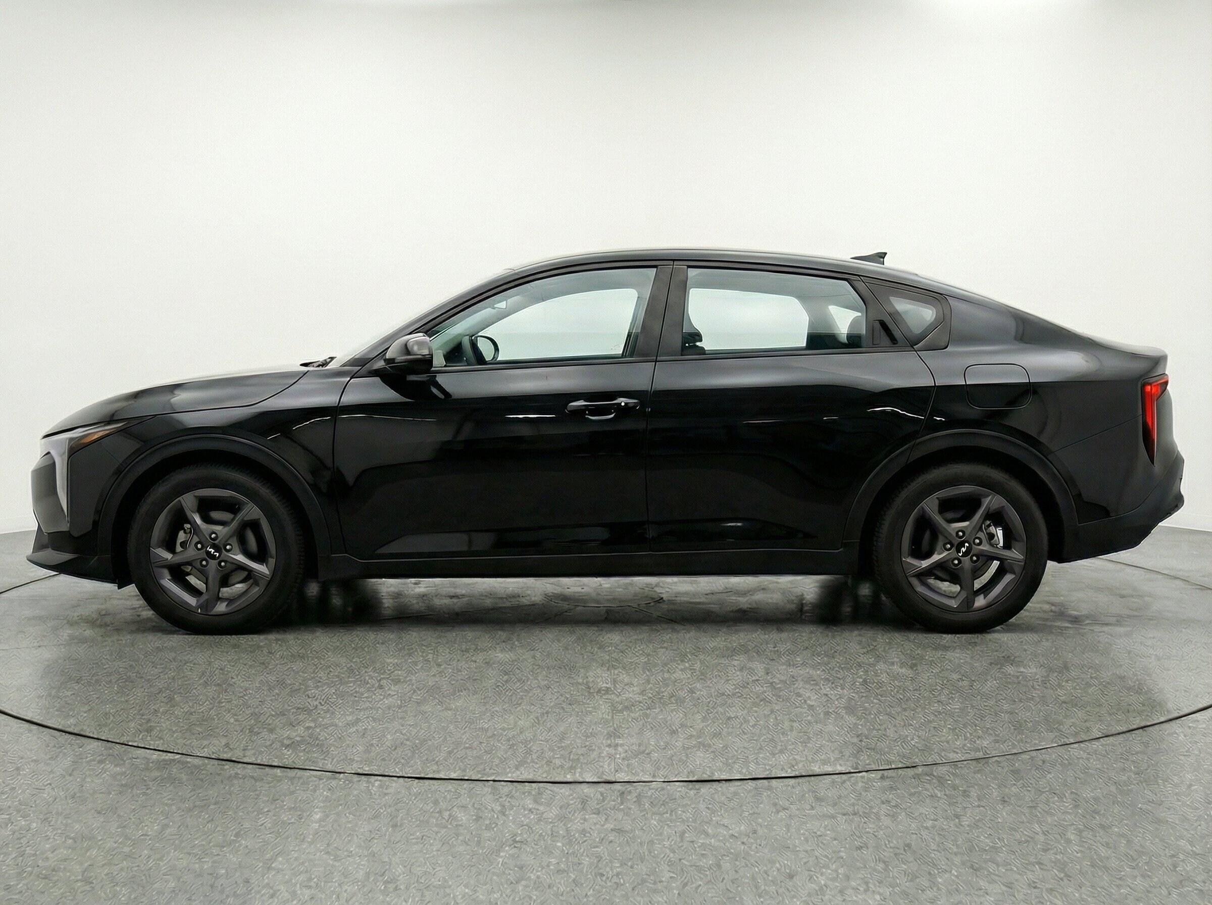 Thumbnail: 2025 Kia K4 - 5