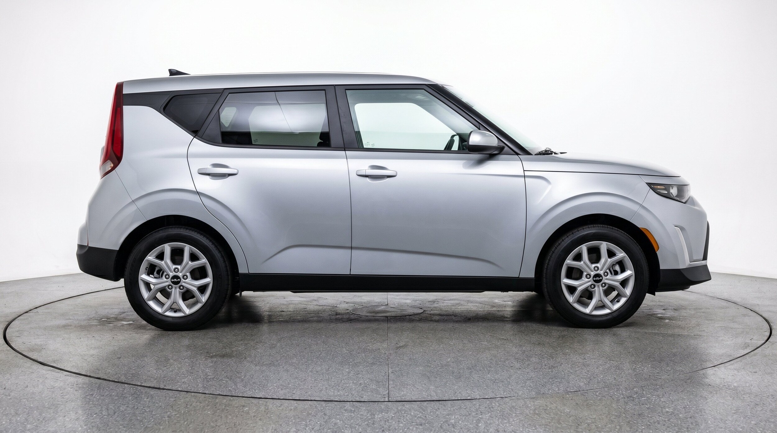 Thumbnail: 2025 Kia Soul - 10