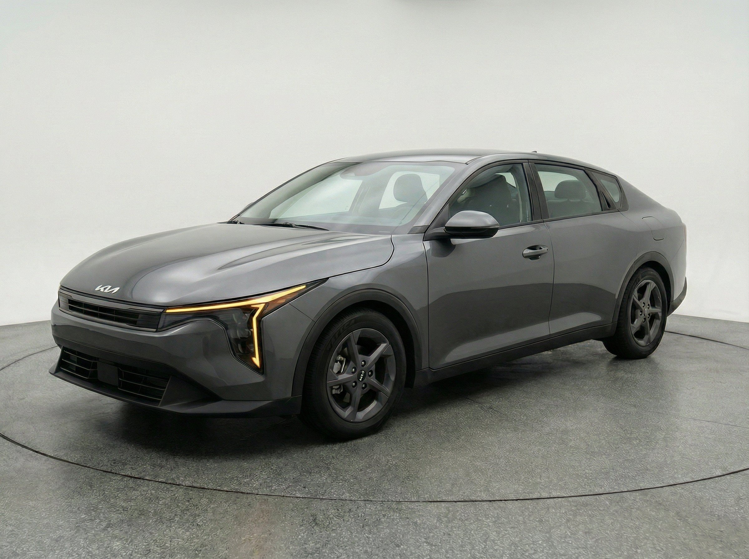 Thumbnail: 2025 Kia K4 - 3
